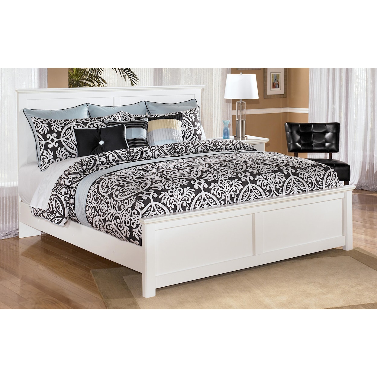Signature Design by Ashley Bostwick Shoals King Panel Bed