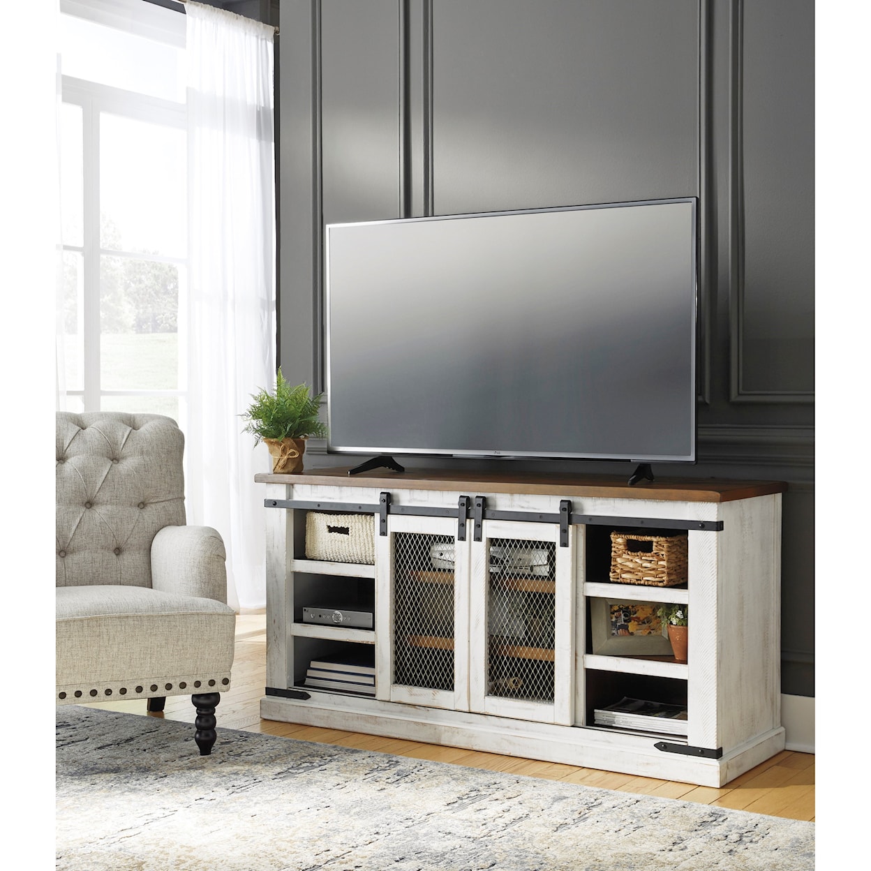 Signature Design by Ashley Furniture Danell Ridge Large TV Stand