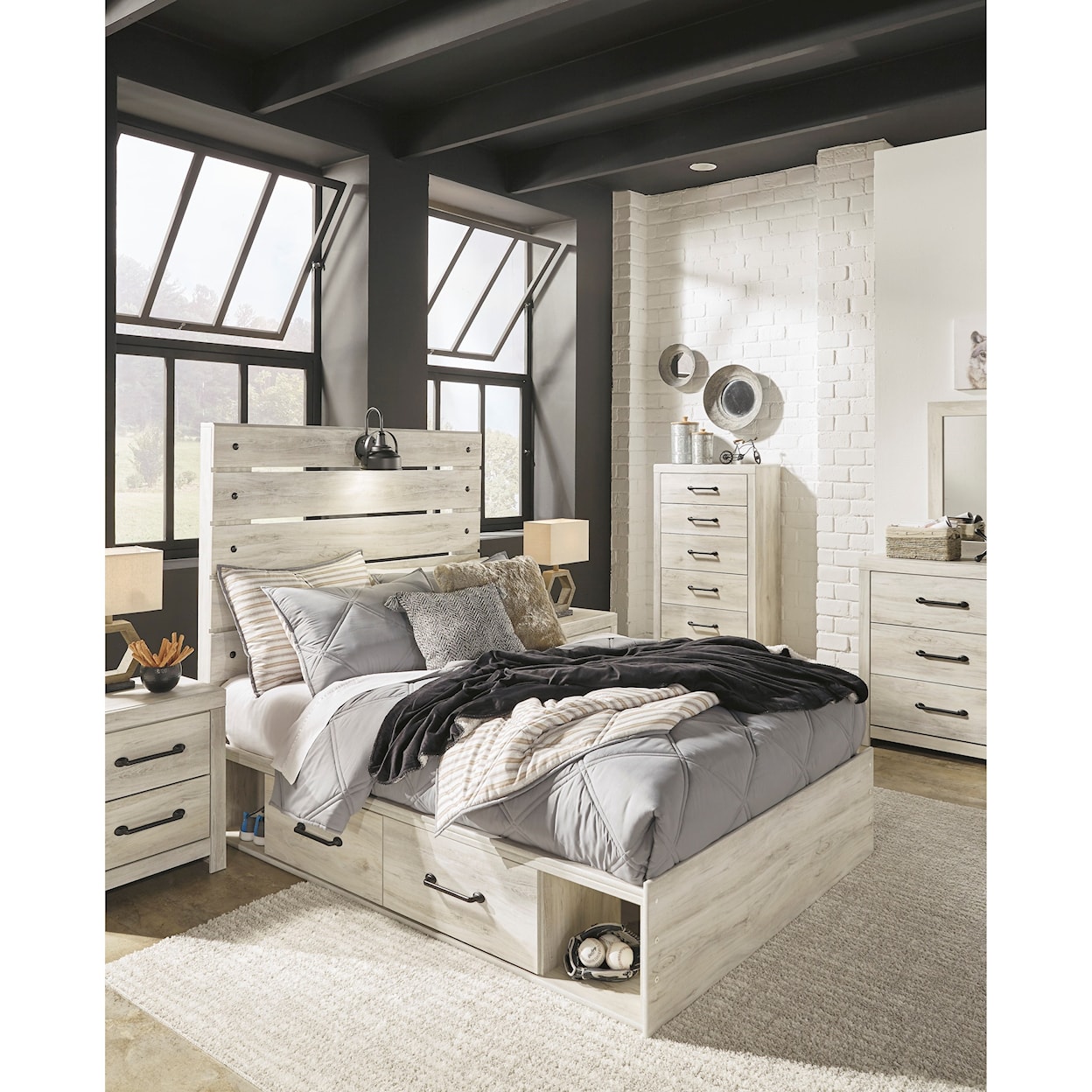 Signature Design by Ashley Cambeck Full Storage Bed with 4 Drawers