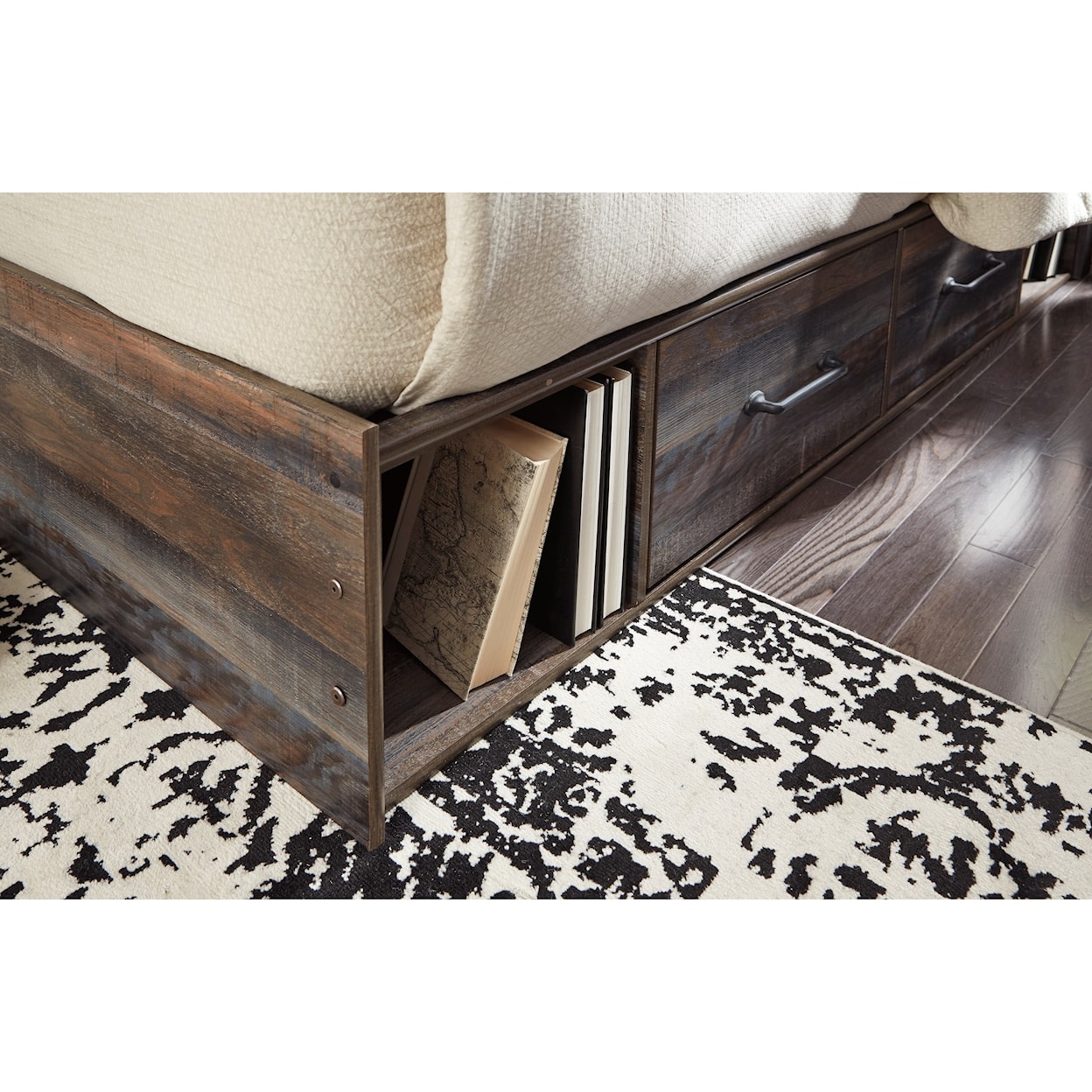 Signature Design by Ashley Baleigh Queen Panel Bed with Double Underbed Storage