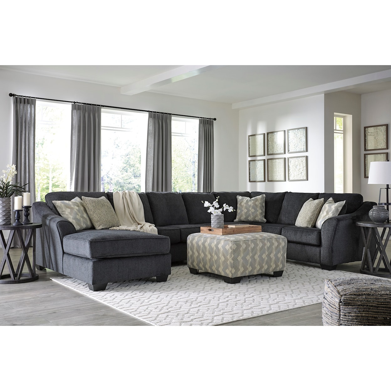 Signature Design by Ashley Eltmann 4-Piece Sectional