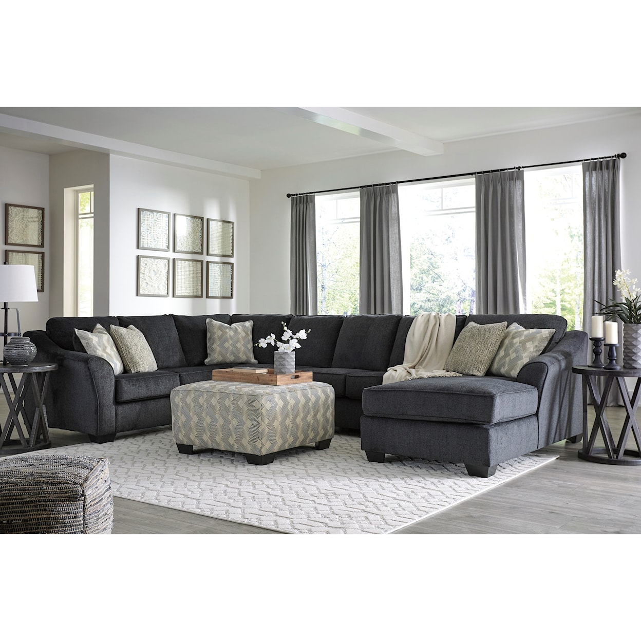 Signature Design by Ashley Eltmann 4-Piece Sectional