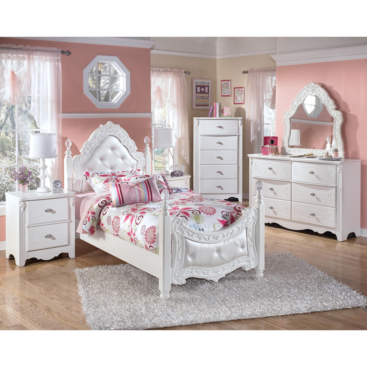 Ashley Furniture Signature Design Exquisite Twin Poster Bed