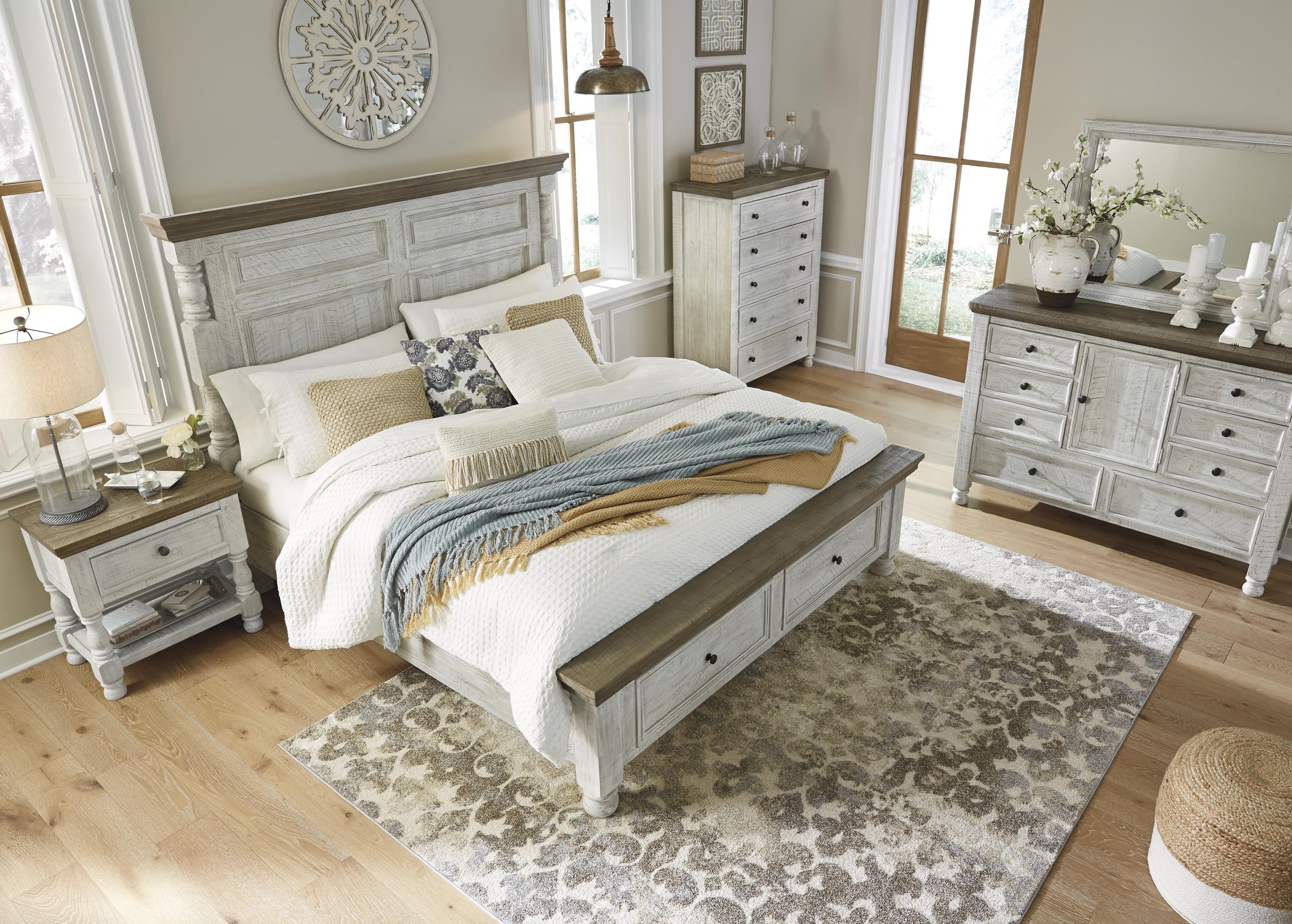 Havalance Bedroom Set