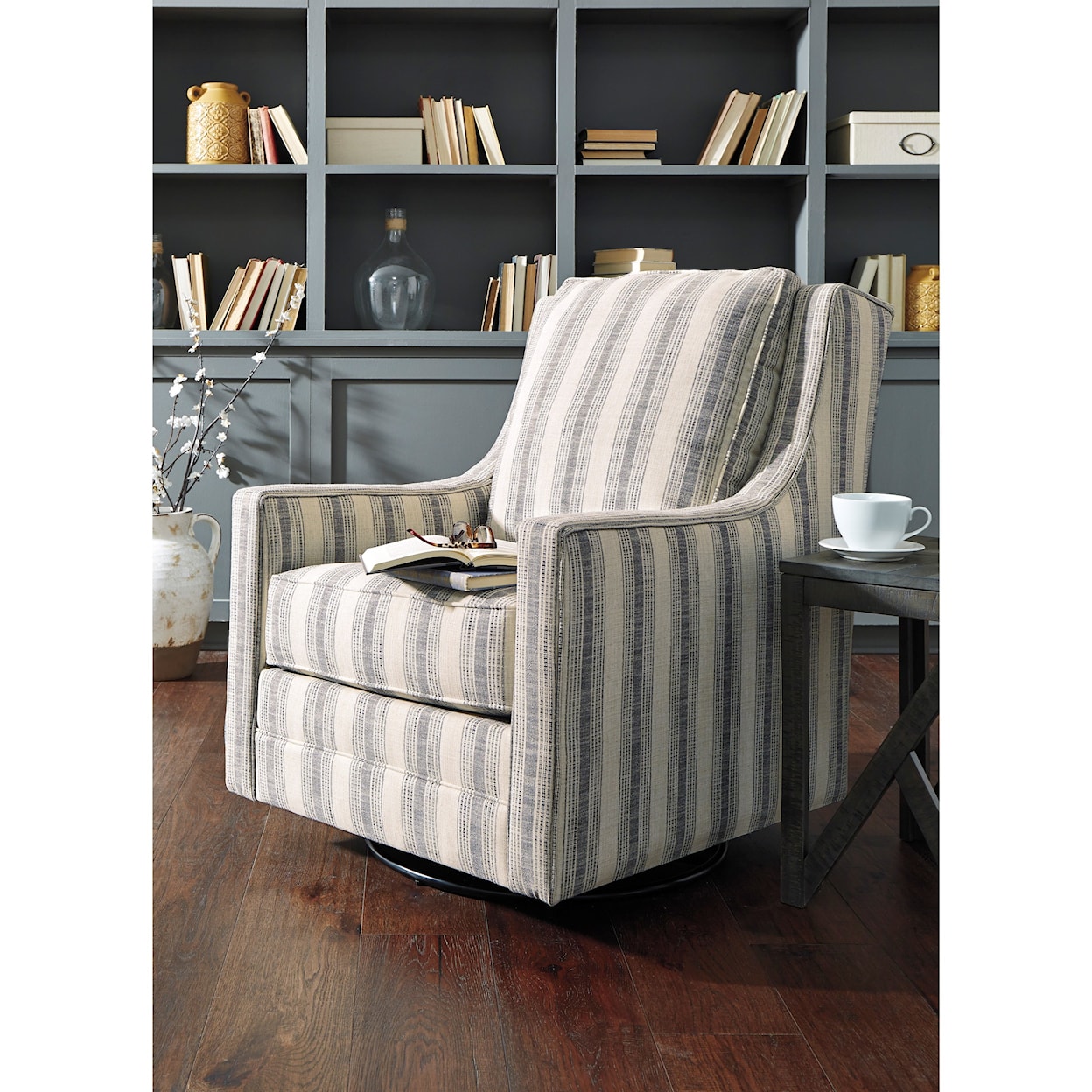 Benchcraft Kambria Swivel Glider Accent Chair