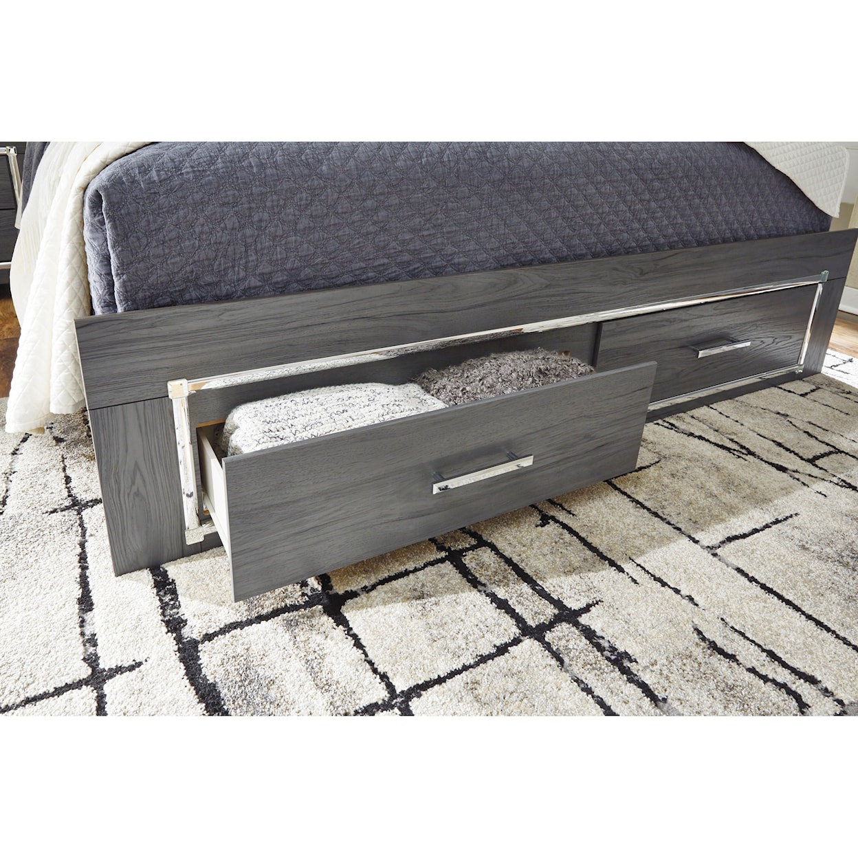 Ashley Signature Design Lodanna Queen Platform Bed with Storage