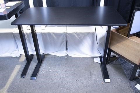 Signature Design by Ashley Lynxtyn 280401197 Adjustable Height Home