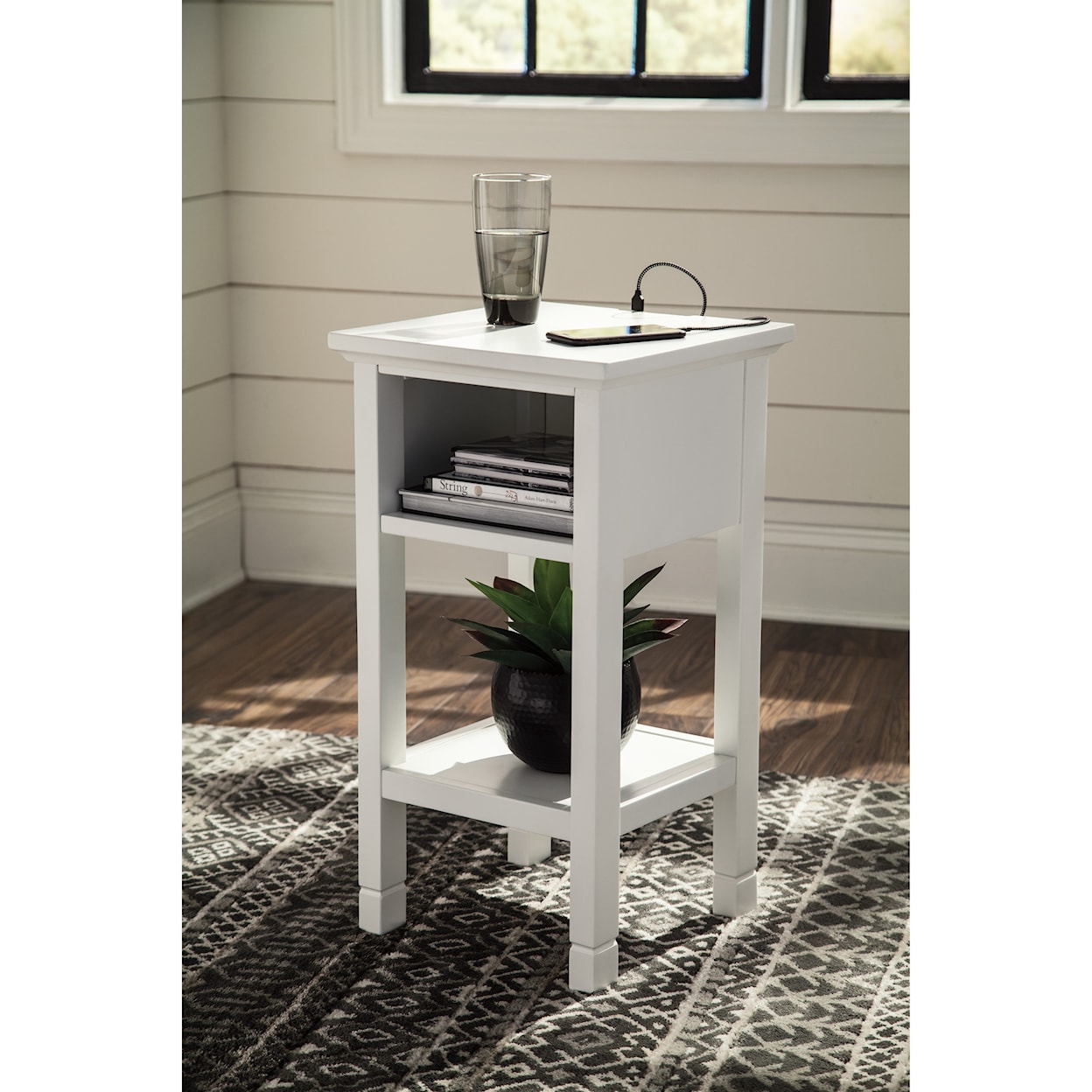 Michael Alan Select Marnville Accent Table