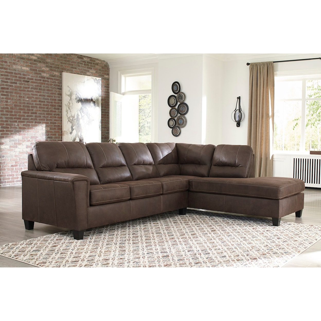 Signature Design by Ashley Navi 2-Piece Sectional w/ Right Chaise & Sleeper