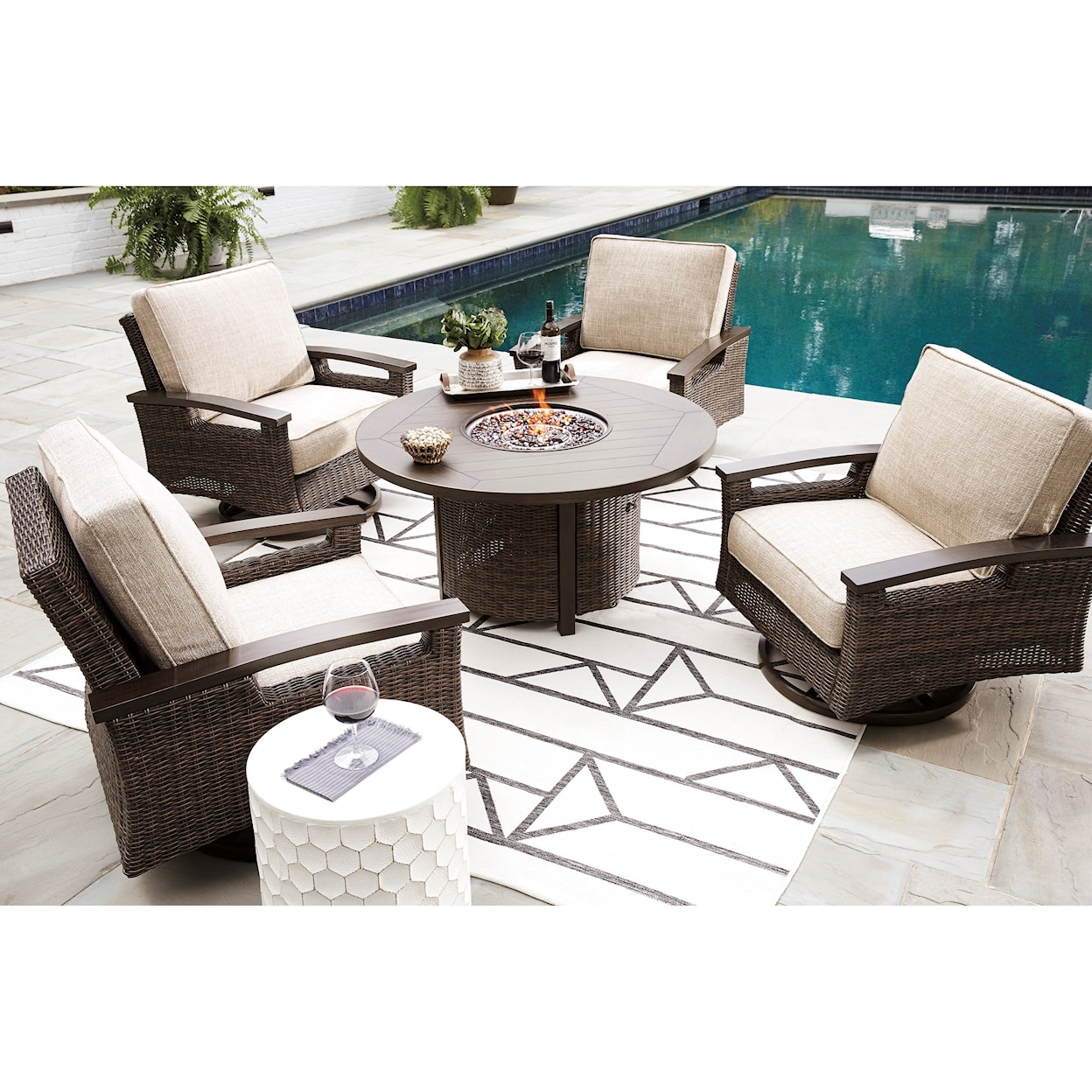 Signature Paradise Trail Outdoor Fire Pit Table Set