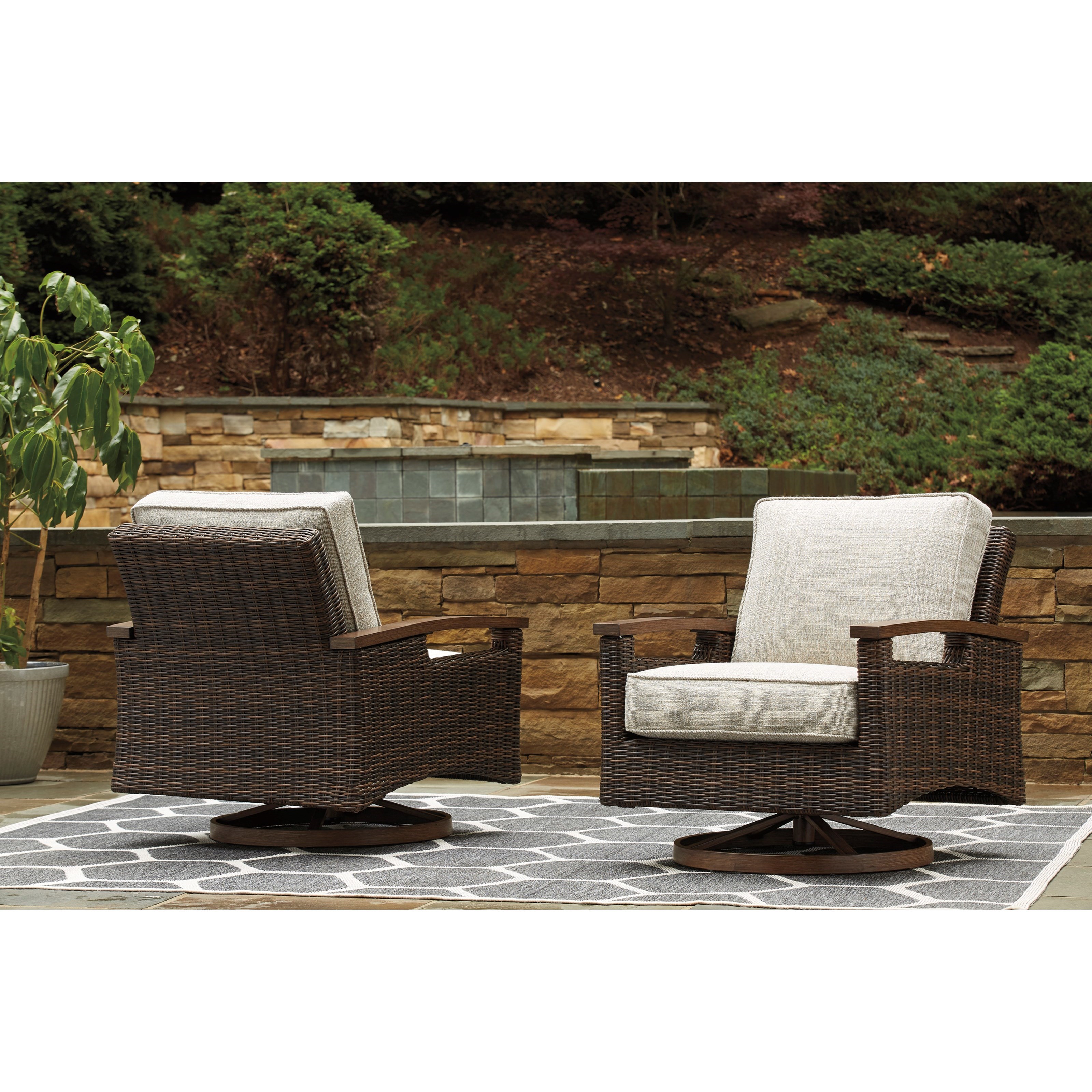 Swivel Lounge Chair