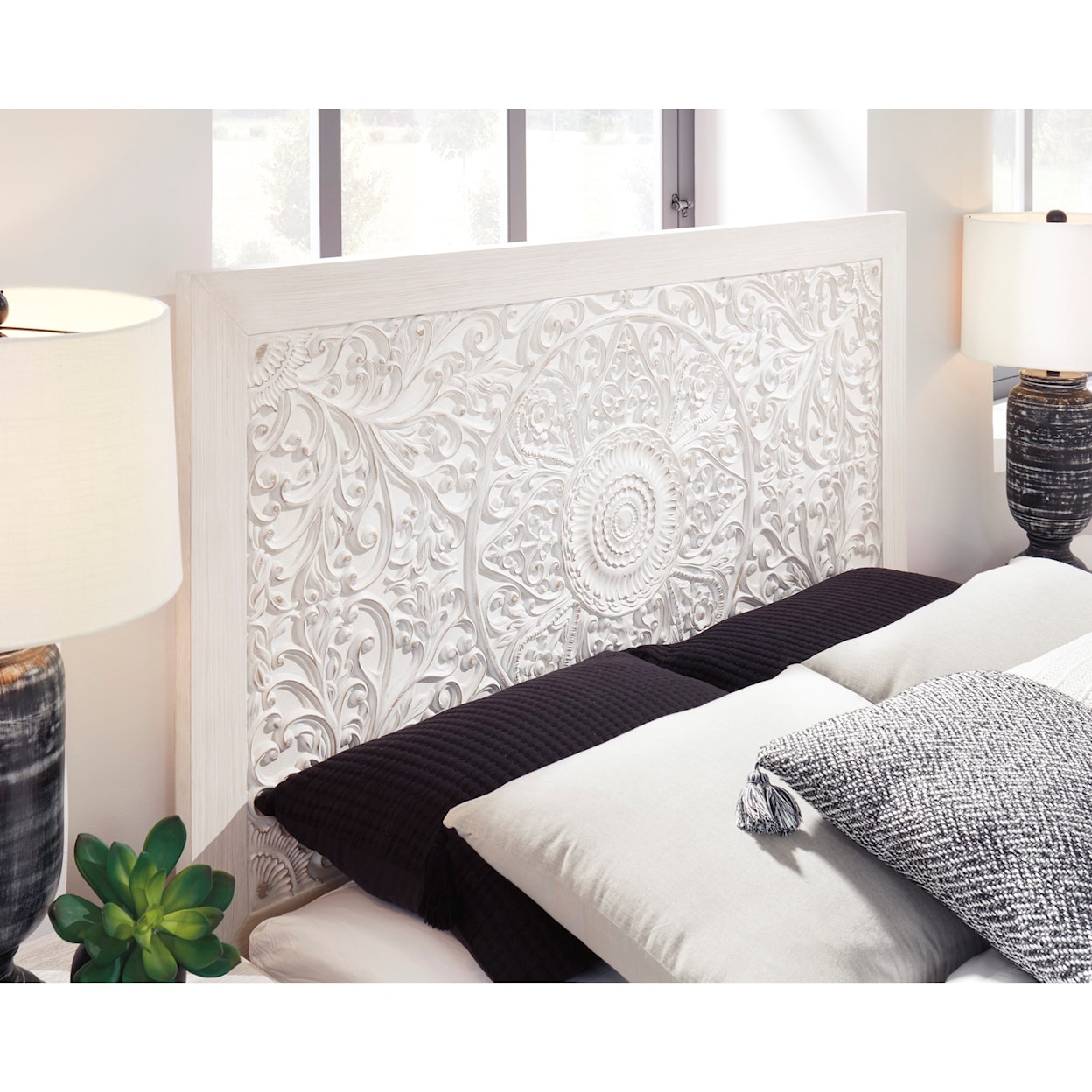 Signature Design by Ashley Paxberry King Panel Bed