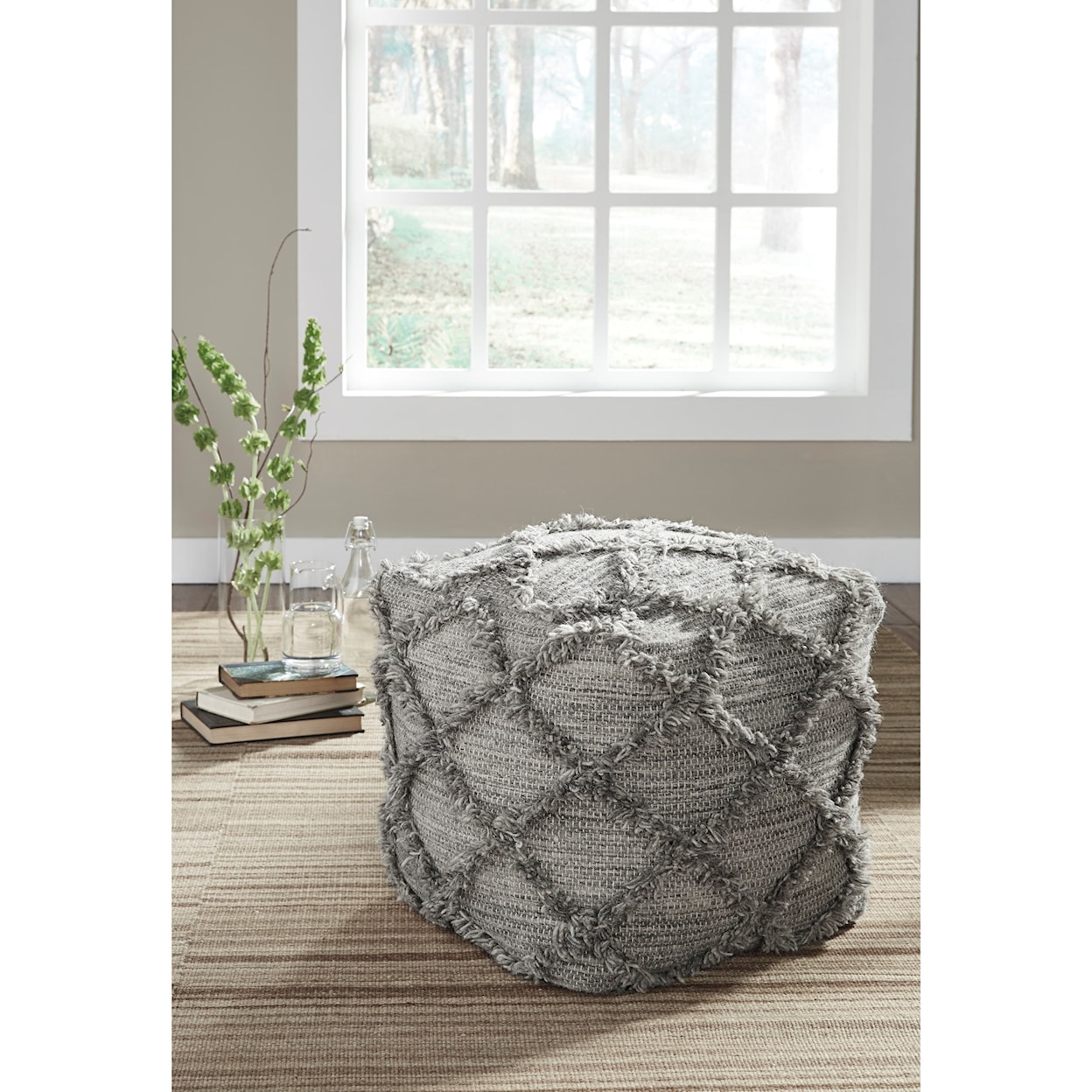 Signature Design Poufs Adelphie - Natural/Gray Pouf