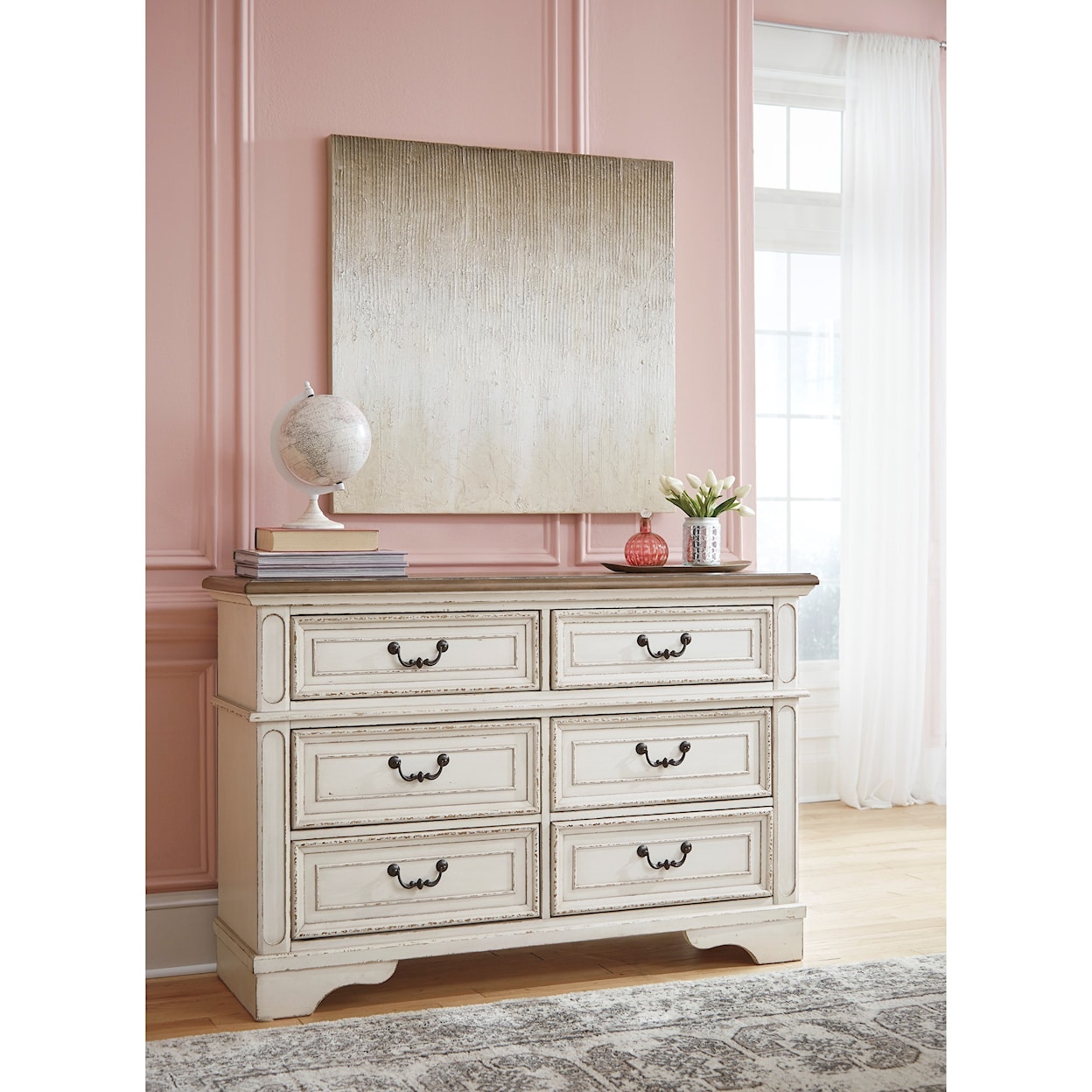 Signature Design by Ashley Furniture Realyn Youth Dresser