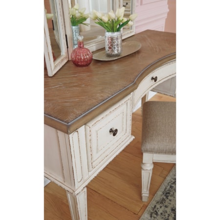 Vanity/Mirror/Stool