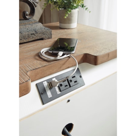 3-Drawer Nightstand