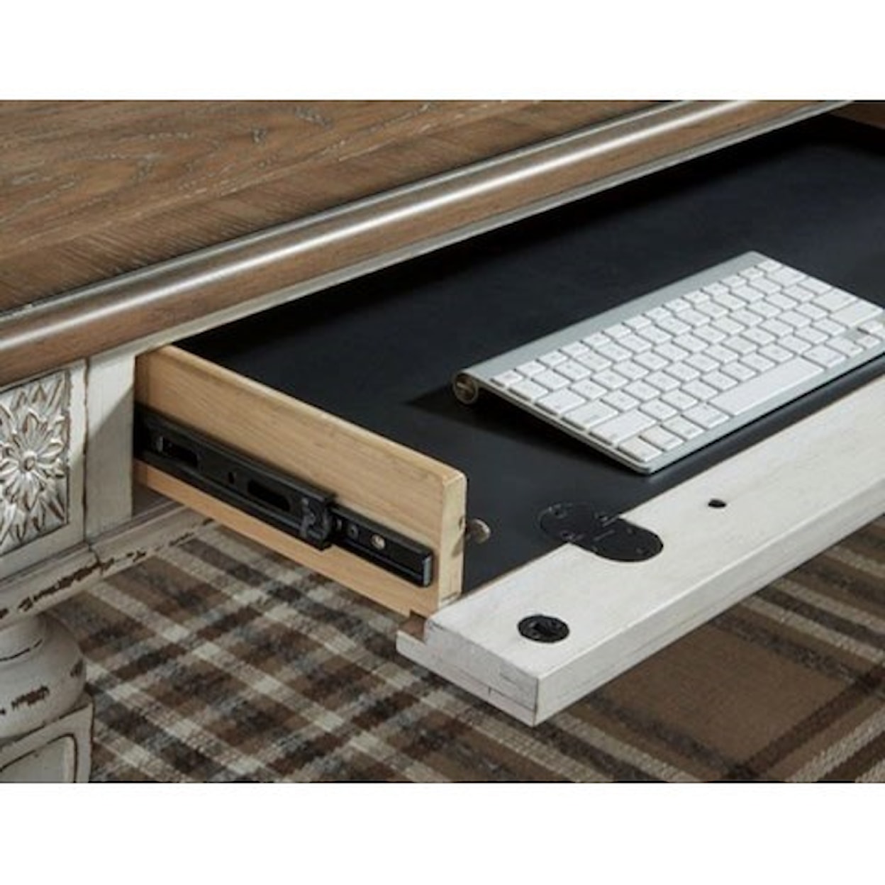 Michael Alan Select Realyn Desk