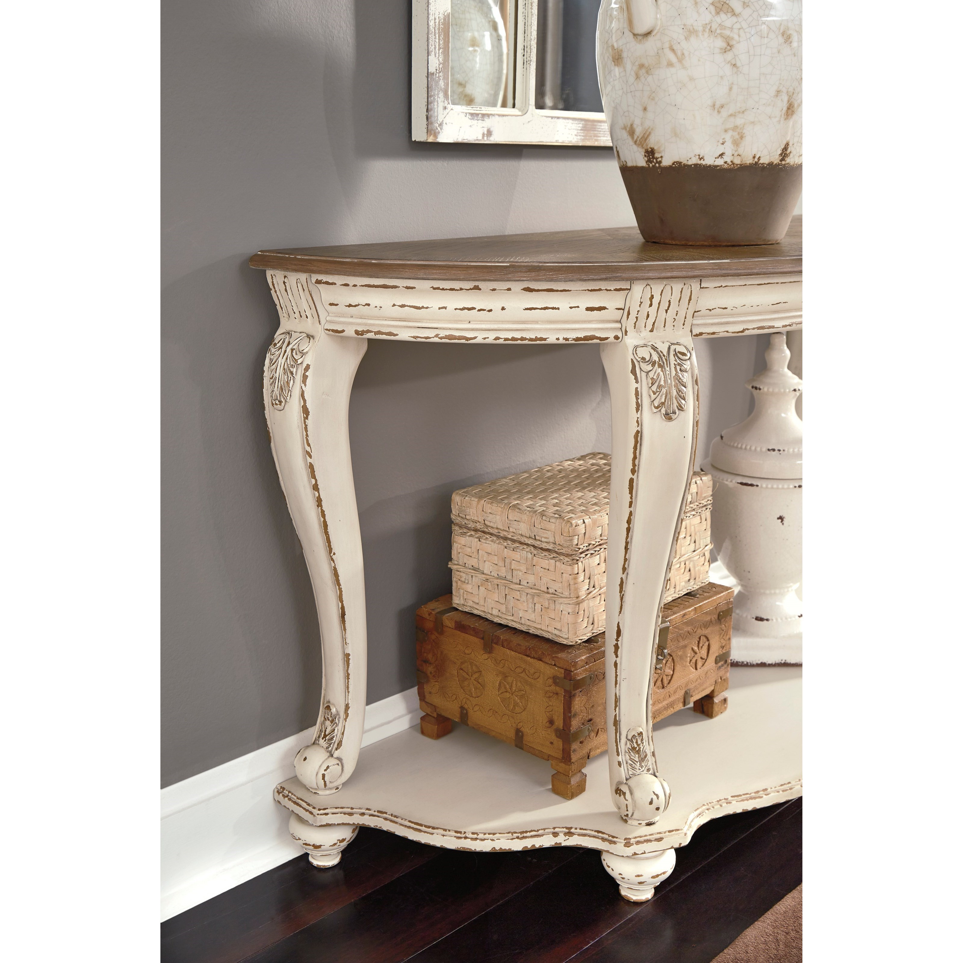 Ashley realyn sofa table hot sale