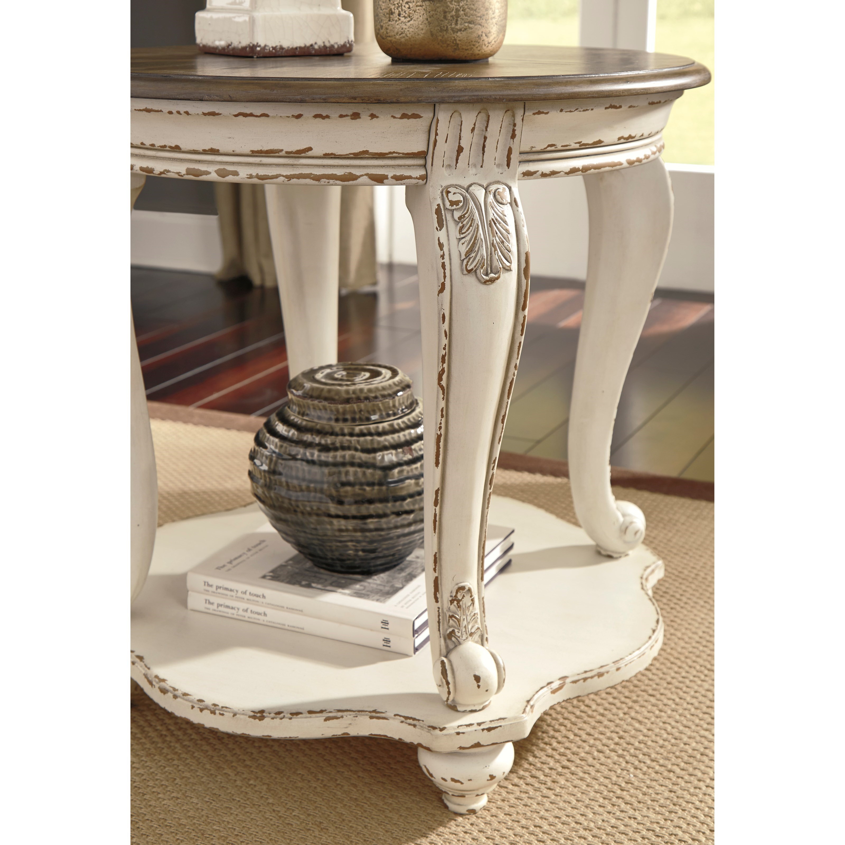 Realyn round end on sale table