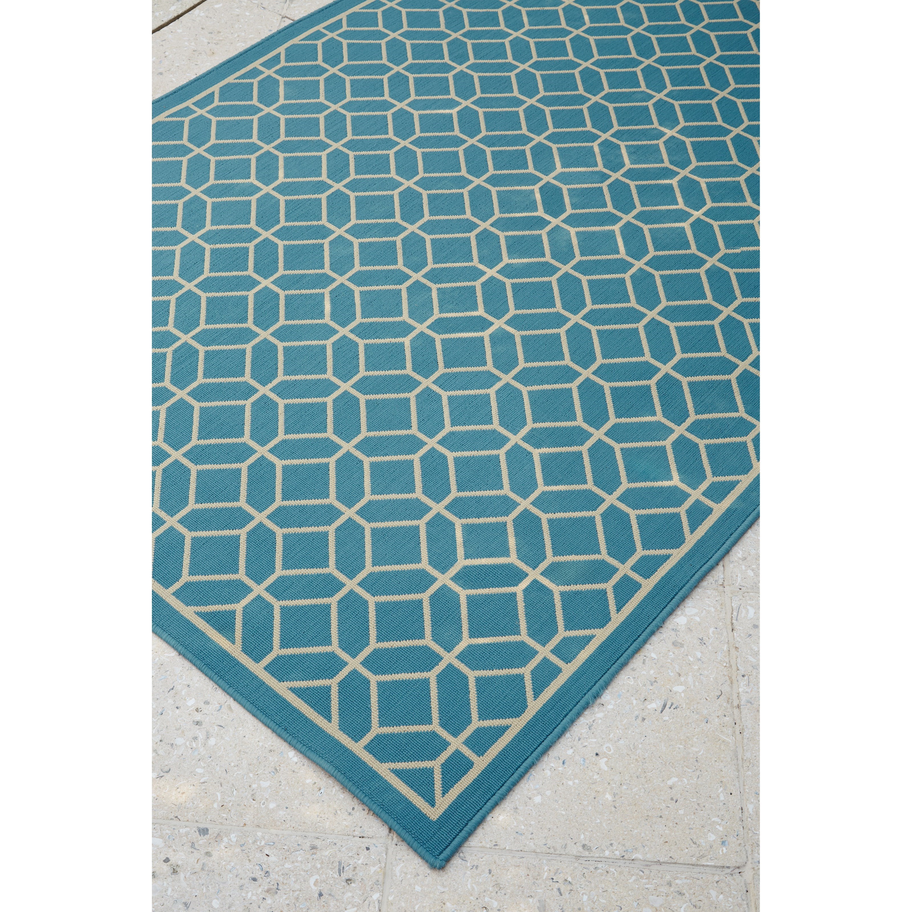 Lindzy Blue Medium Rug