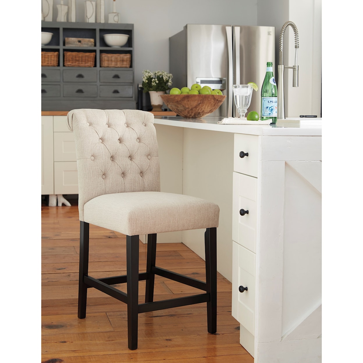 Signature Design by Ashley Tripton Upholstered Barstool