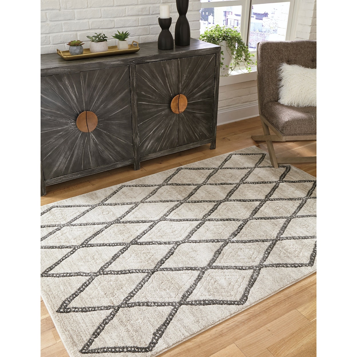 Benchcraft Casual Area Rugs Jarmo Gray/Taupe Large Rug