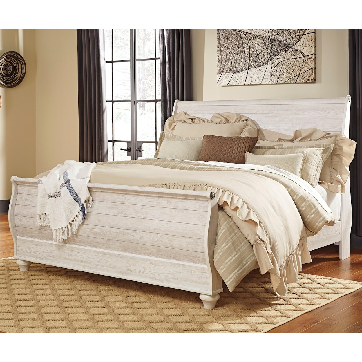 Signature Design Willowton King Sleigh Bed