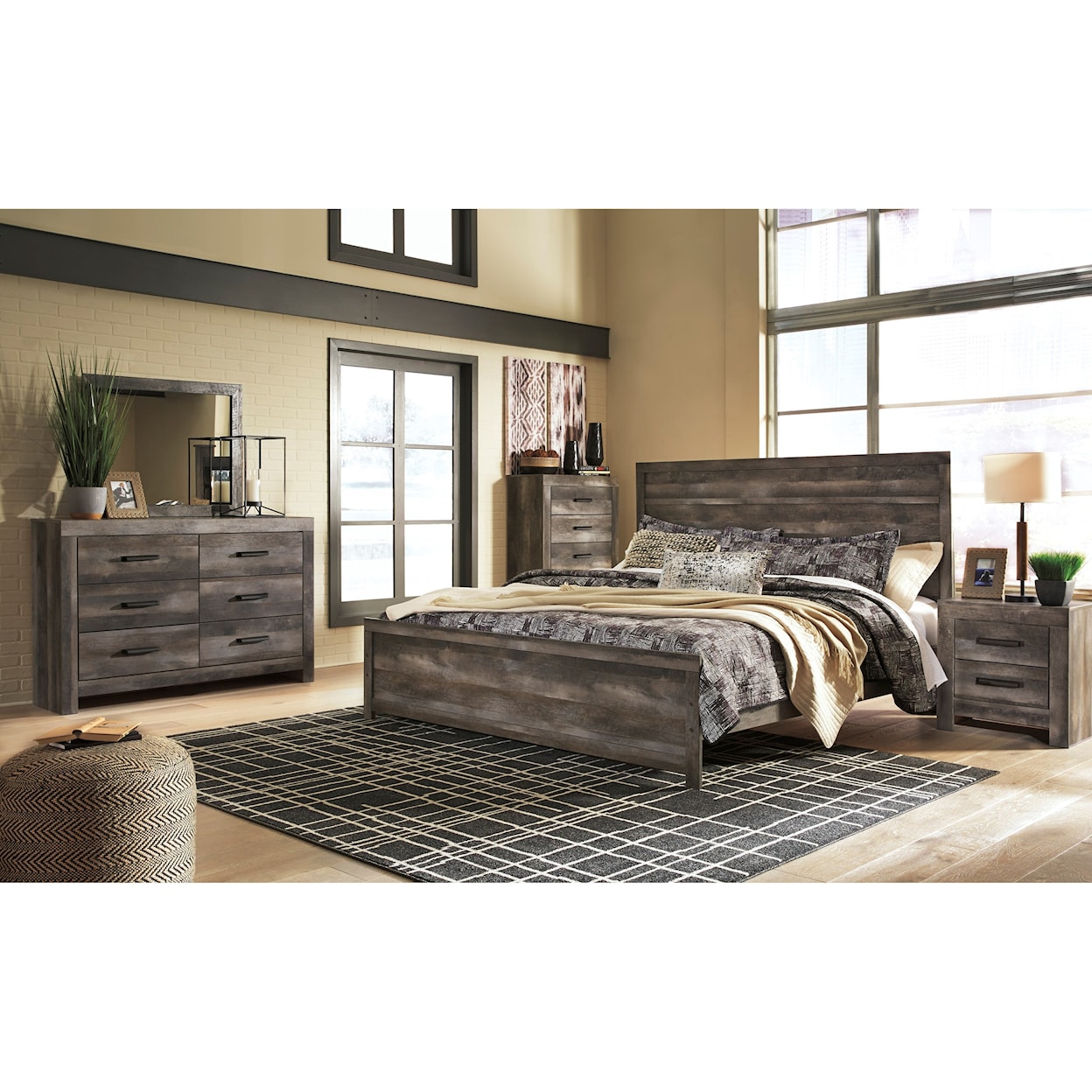 Signature Design Wynnlow King Panel Bed