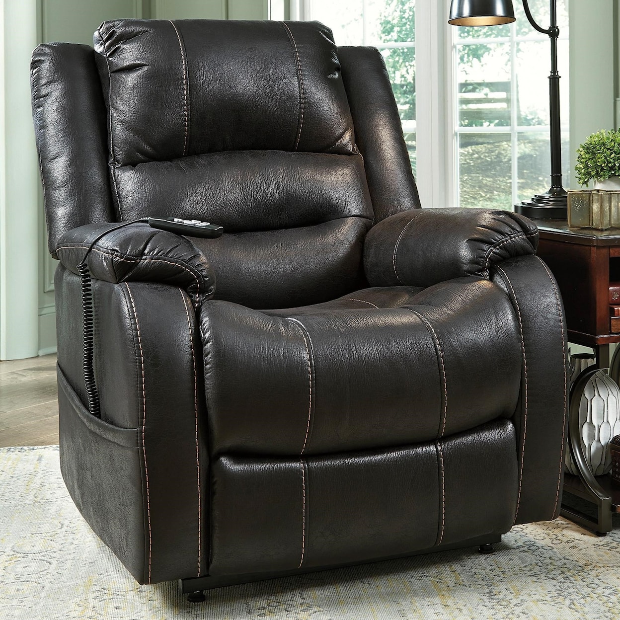 Ashley Furniture Signature Design Yandel Power Lift Recliner