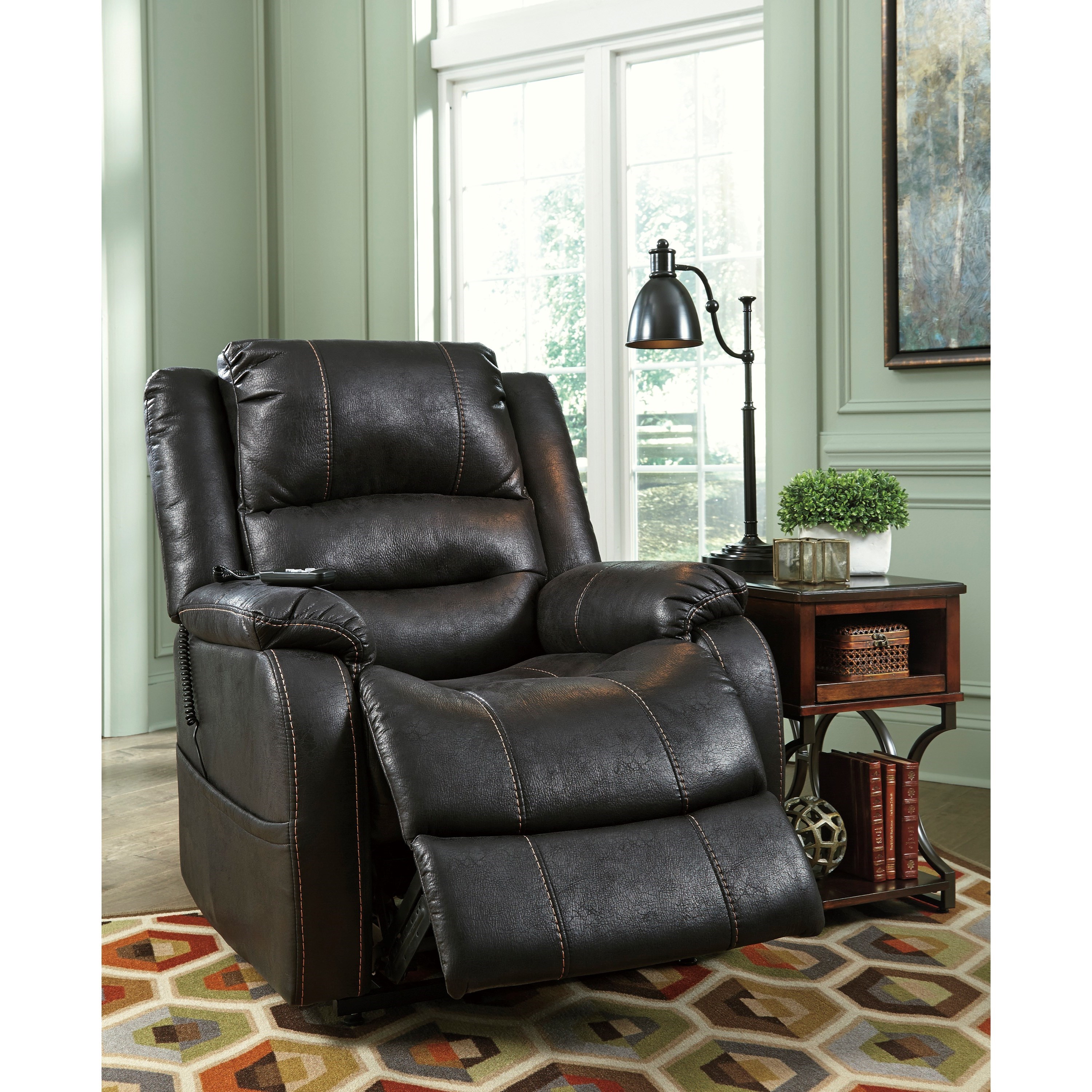 Signature Design by Ashley Yandel 1090112 Faux Leather Power Lift