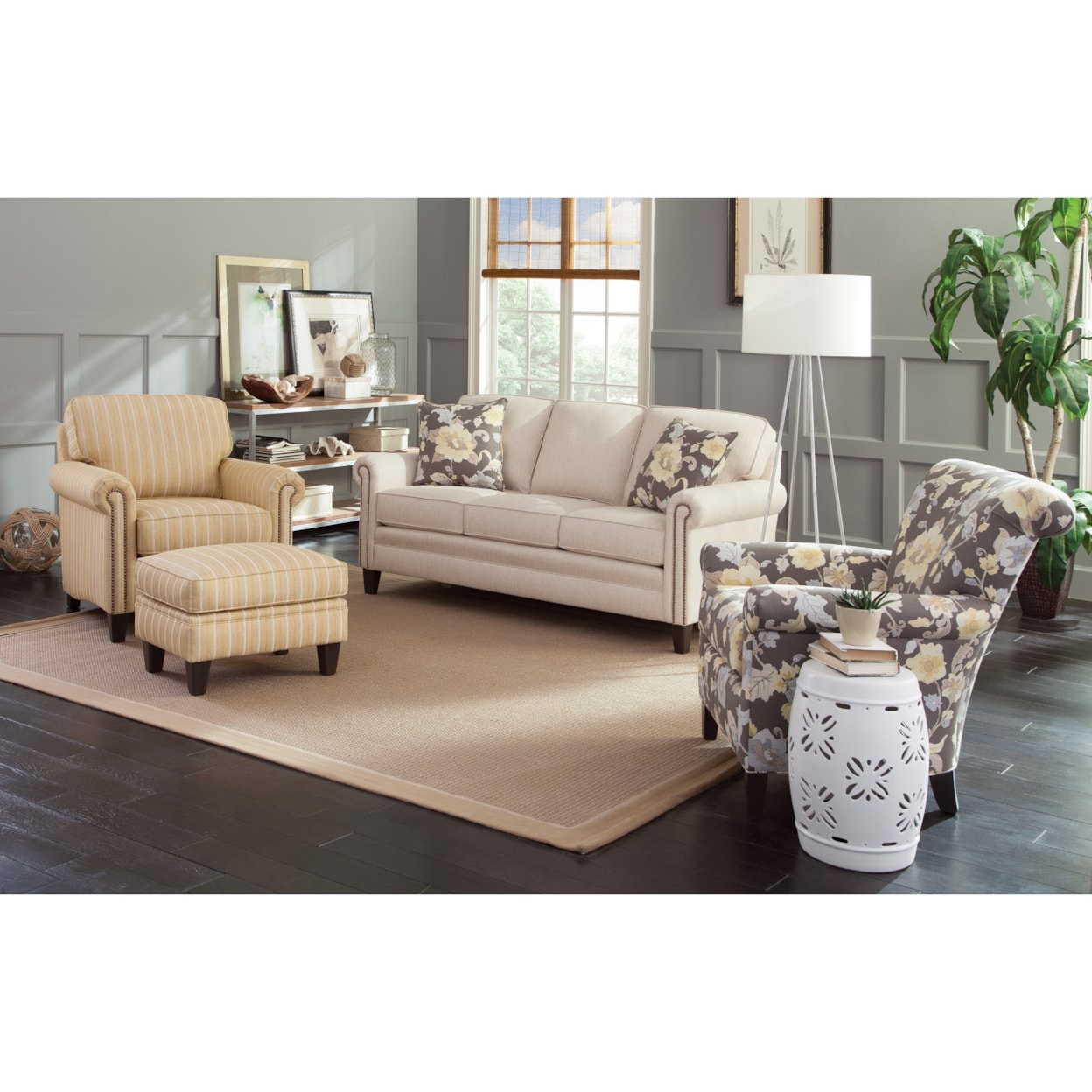 Kirkwood Rosa Mid-Size Sofa