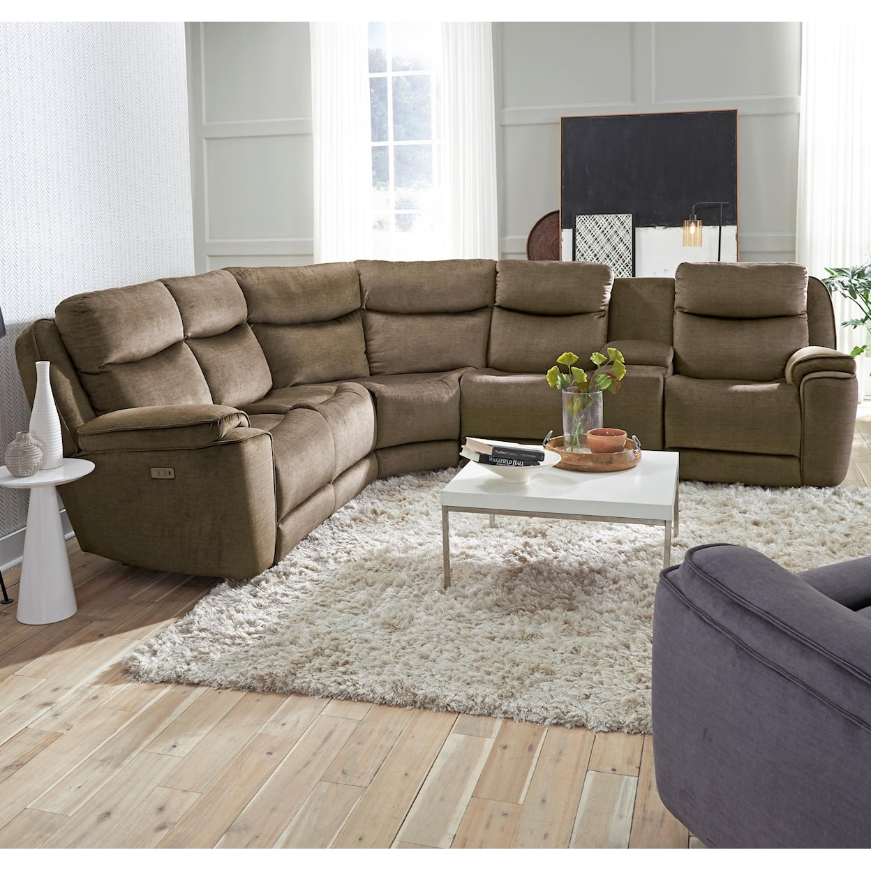 Southern Motion Show Stopper Power Headrest Reclining Sectional