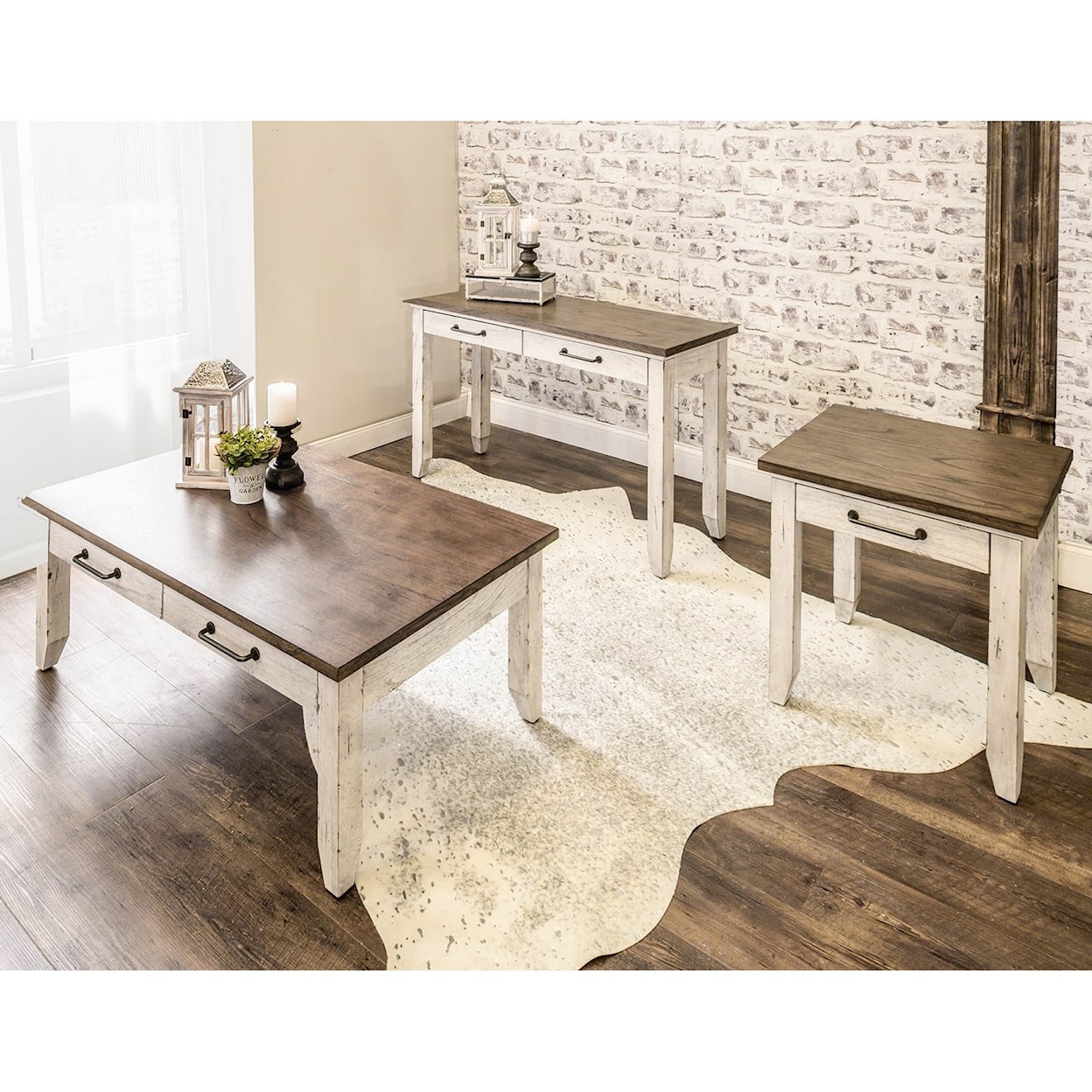 Prime Bear Creek End Table