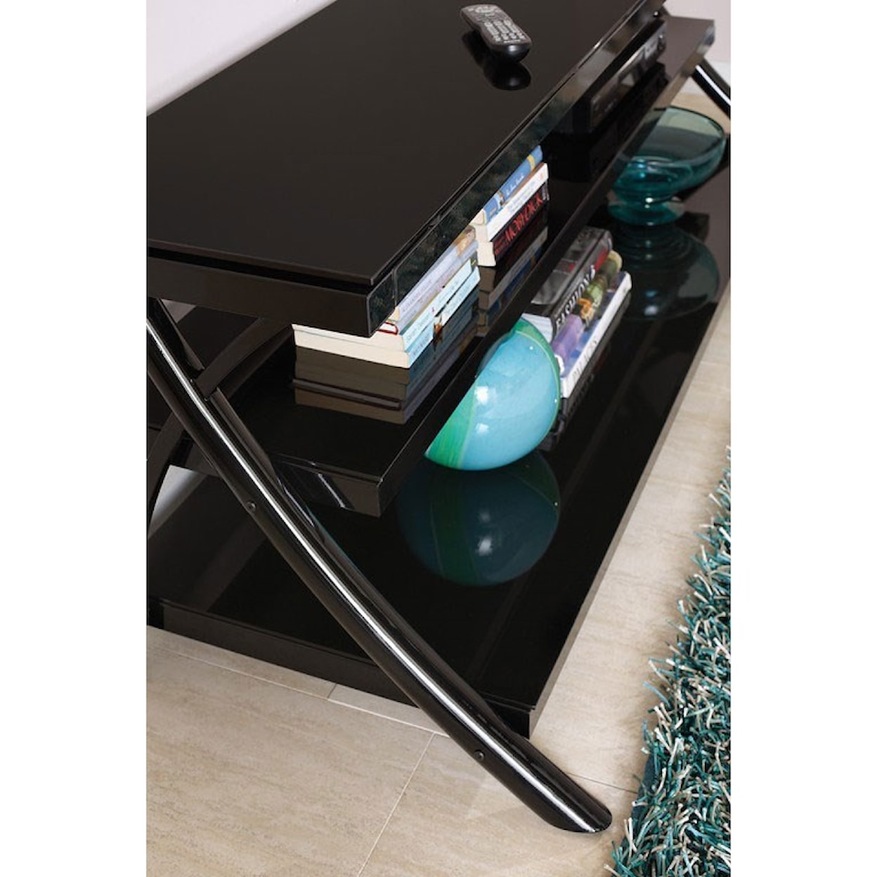 Steve Silver Syndney SYDNEY BLACK 65" GLASS TV STAND |