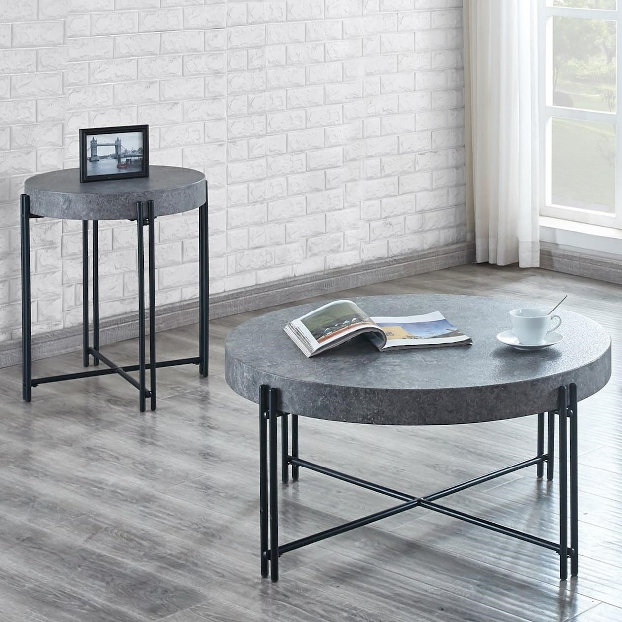 Steve Silver Morty MORTY GREY ROUND COCKTAIL TABLE |