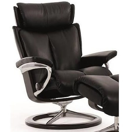 Medium Reclining Chair with Signature Base