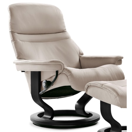 Large Reclining Chair with Classic Base