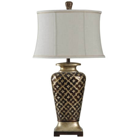 Traditional Raise Patterned Lamp