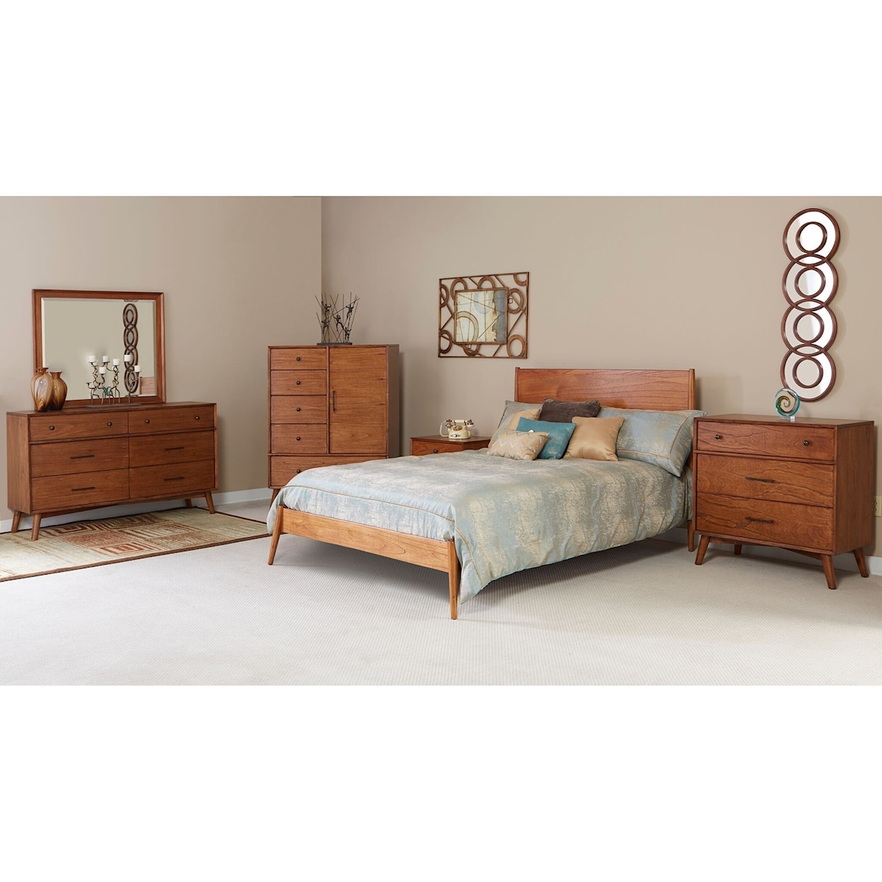 Sunny Designs American Modern King Panel Bed