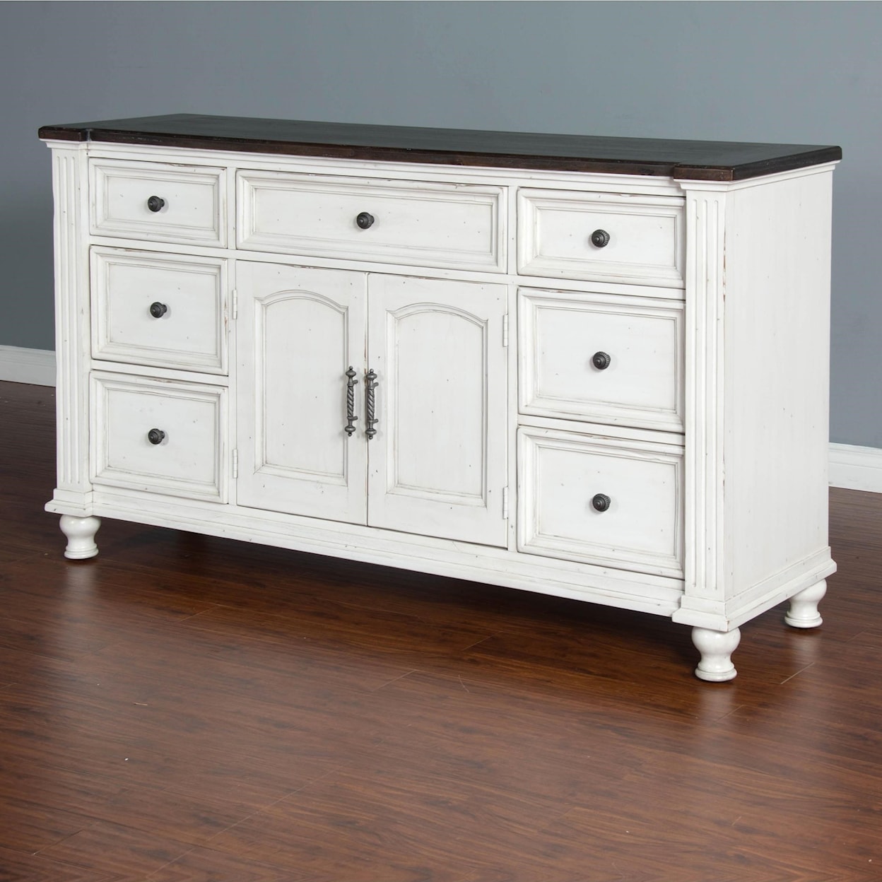 Sunny Designs Carriage House Dresser