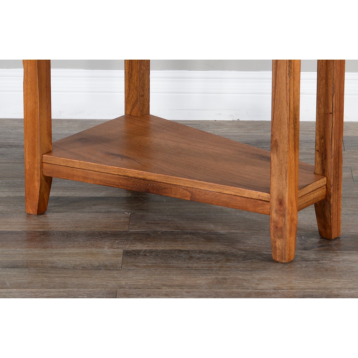 Sunny Designs Sedona 2 Chair Side Table