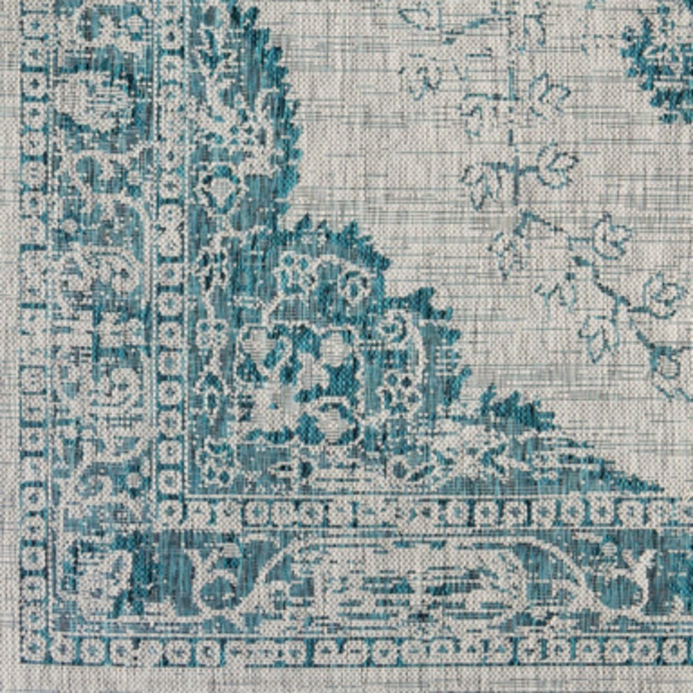 7'10" x 10'3" Rug