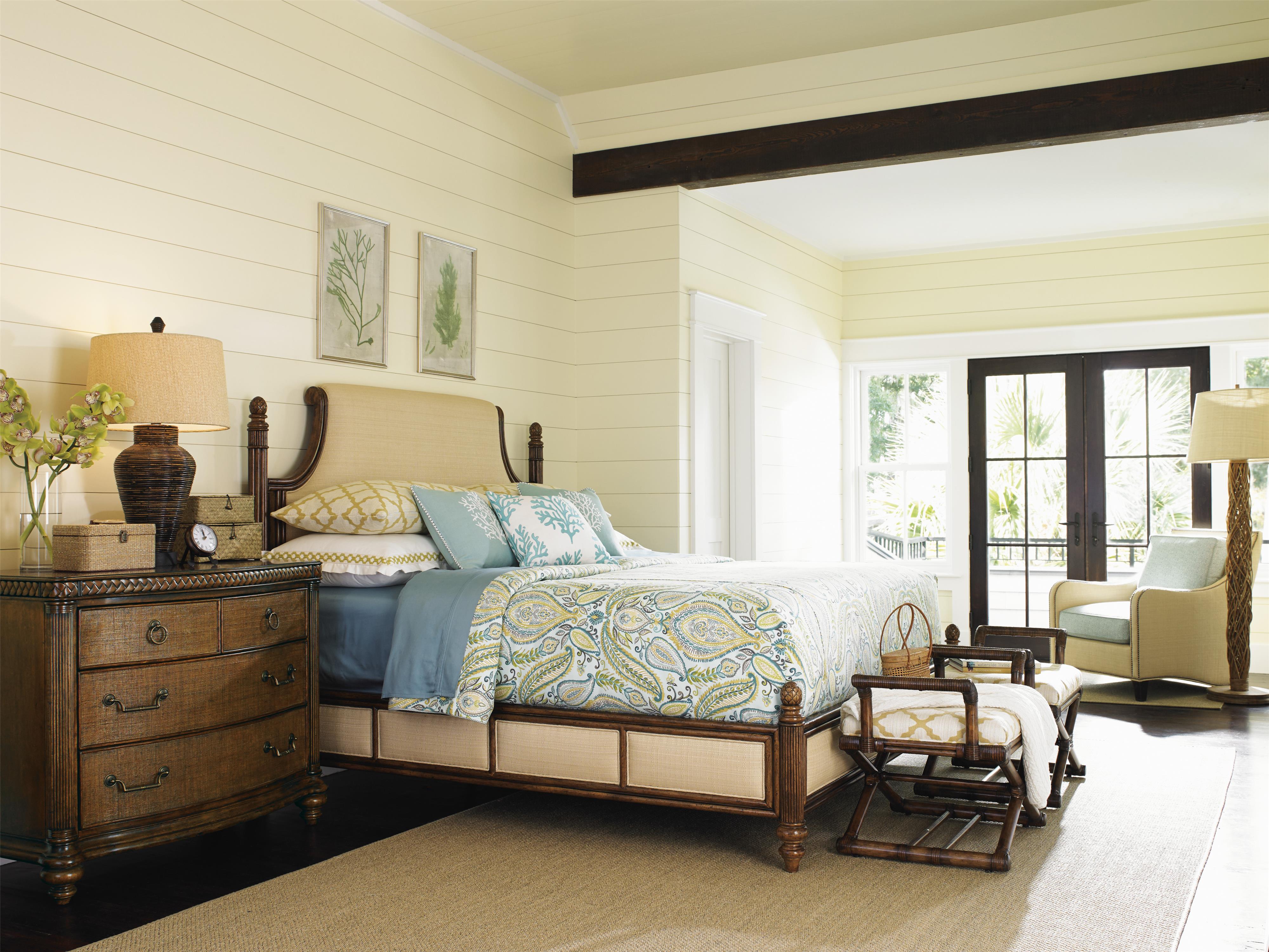 5/0 Orchid Bay Upholstered Bed