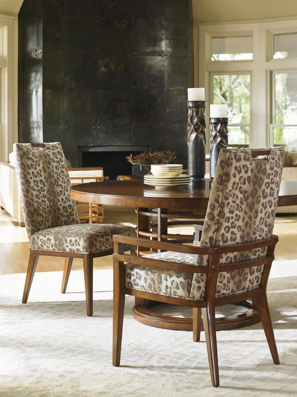Coles Bay Customizable Arm Chair