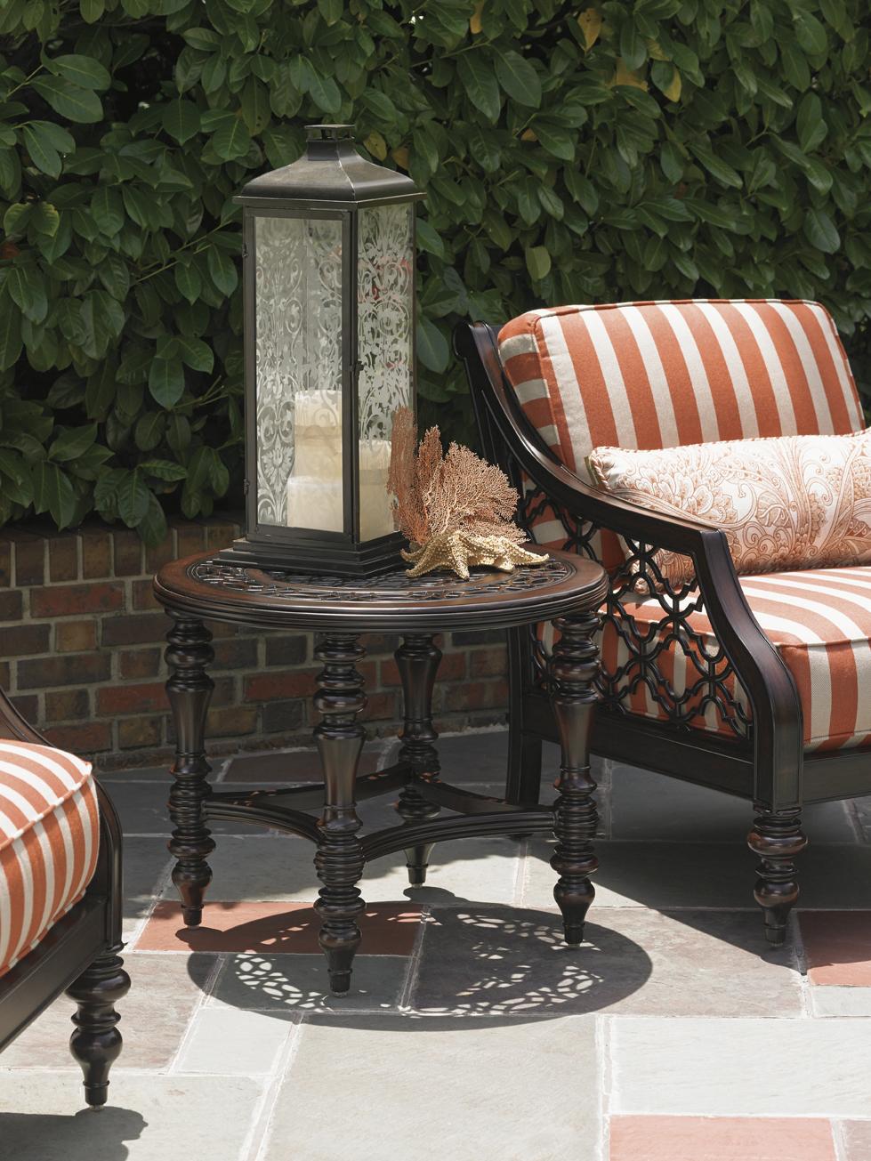 Outdoor Round End Table
