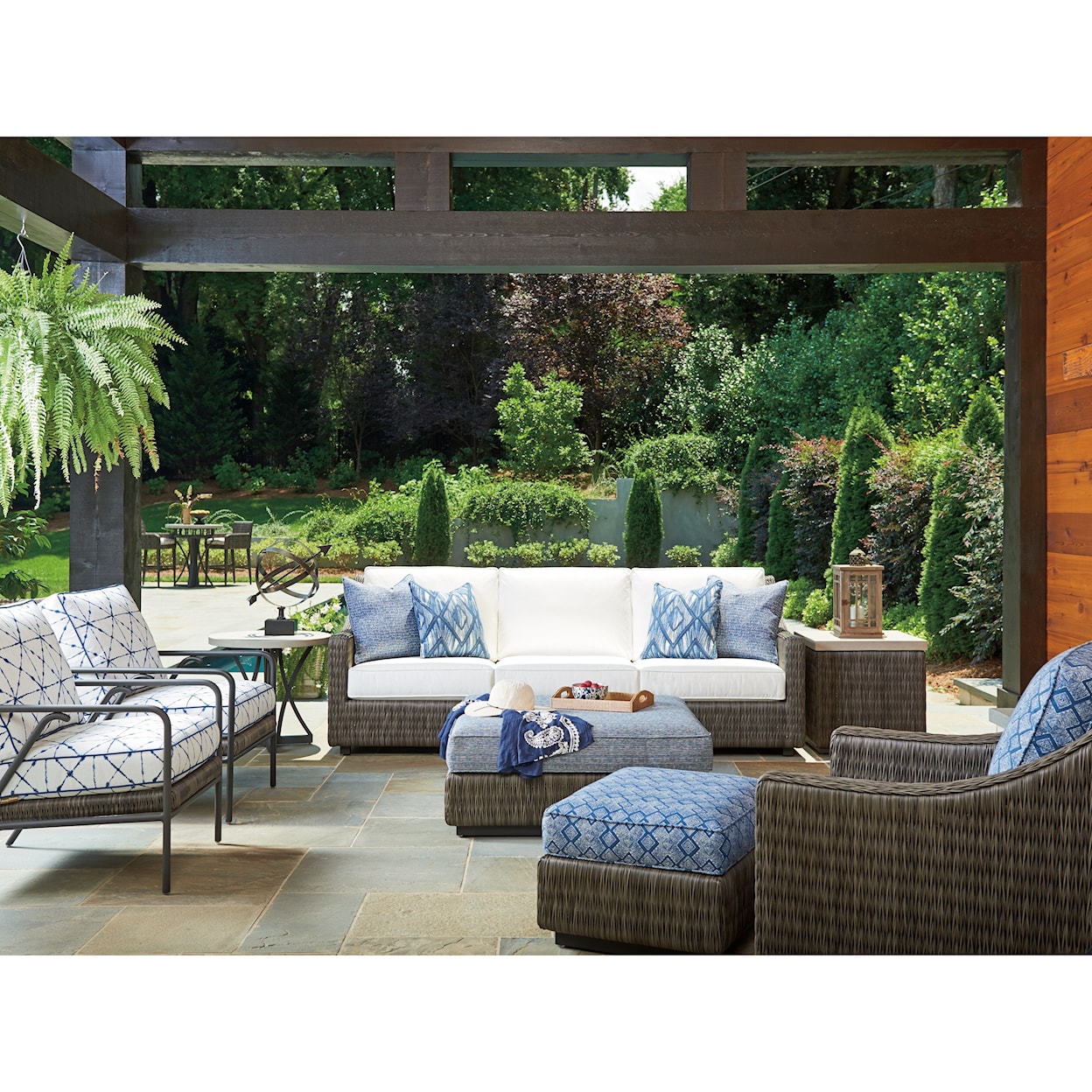 Tommy Bahama Outdoor Living Cypress Point Ocean Terrace Outdoor Sofa