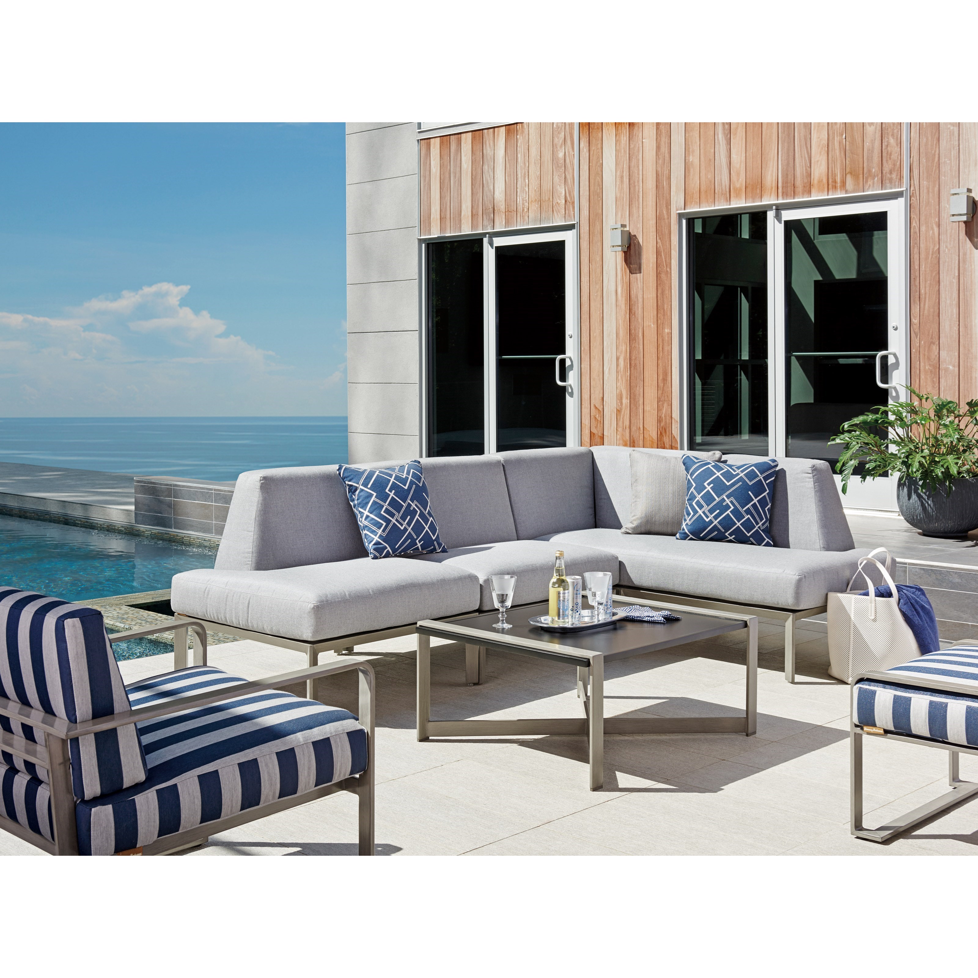 Tommy Bahama Outdoor Living Del Mar Cocktail Table