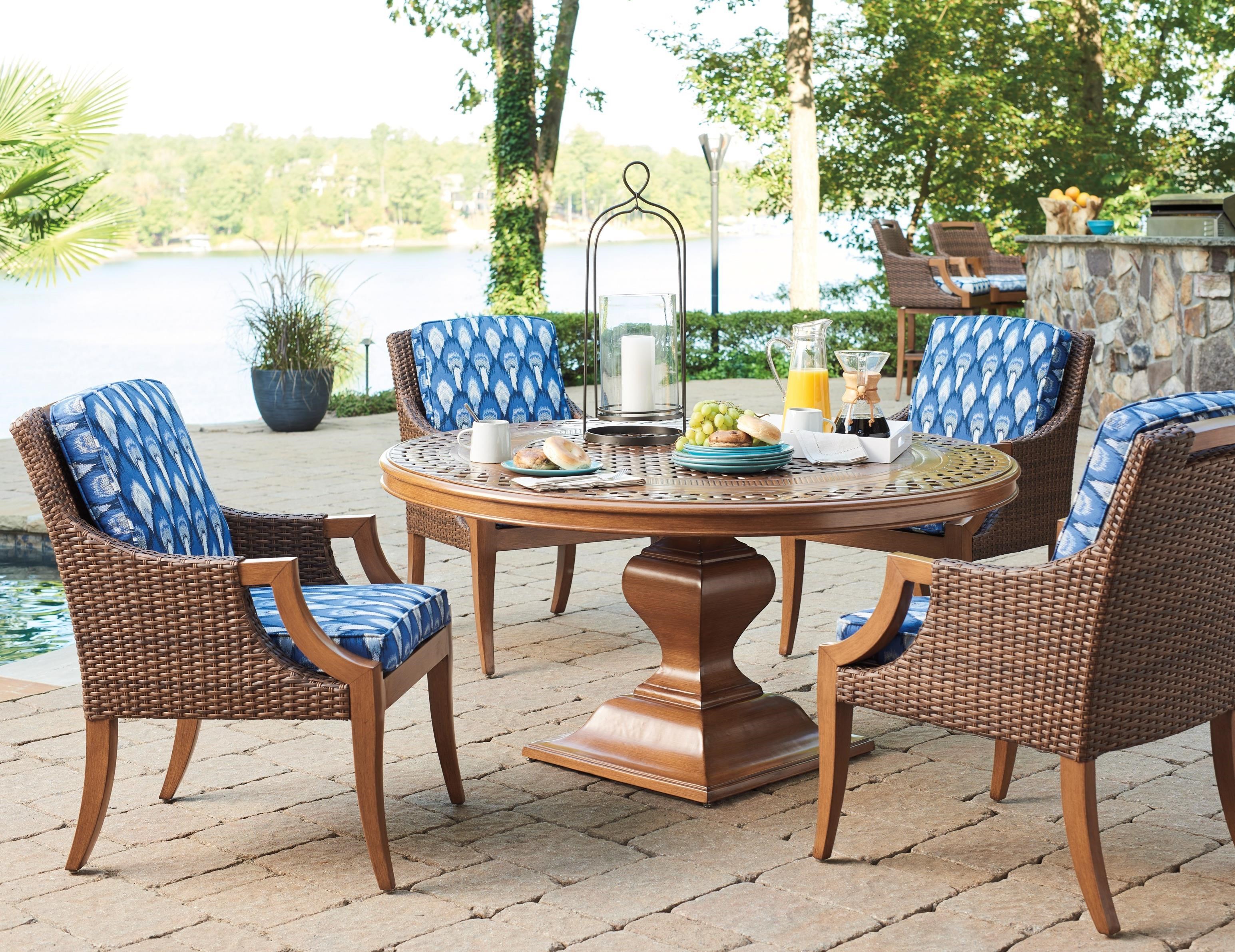 Tommy Bahama Outdoor Living Harbor Isle 3935-13x1+CS3935-13x1x4+3935-875Cx1  5-Piece Outdoor Dining Set with Round Table | Howell Furniture | Outdoor  Dining Set