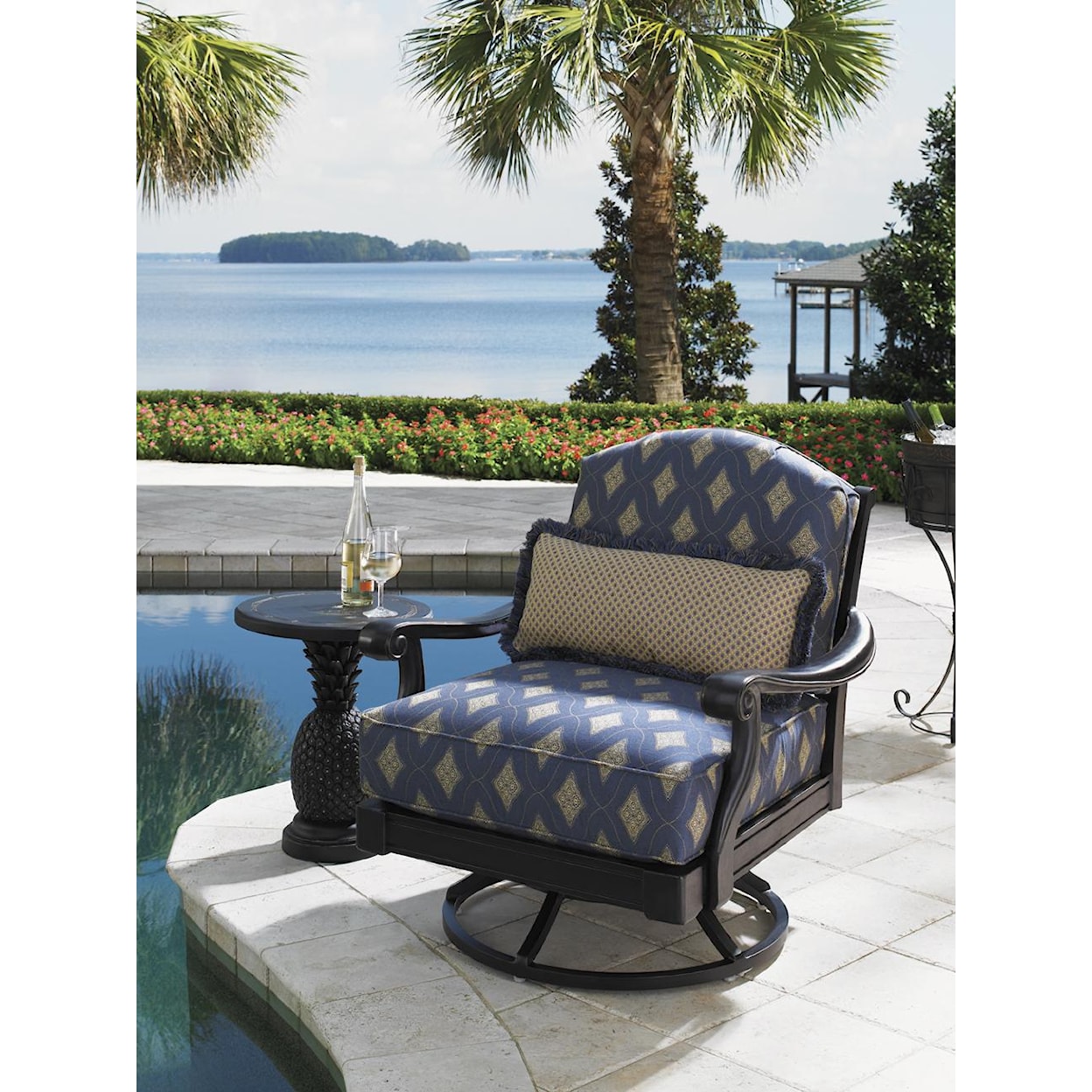 Tommy Bahama Outdoor Living Kingstown Sedona Swivel Lounge Chair