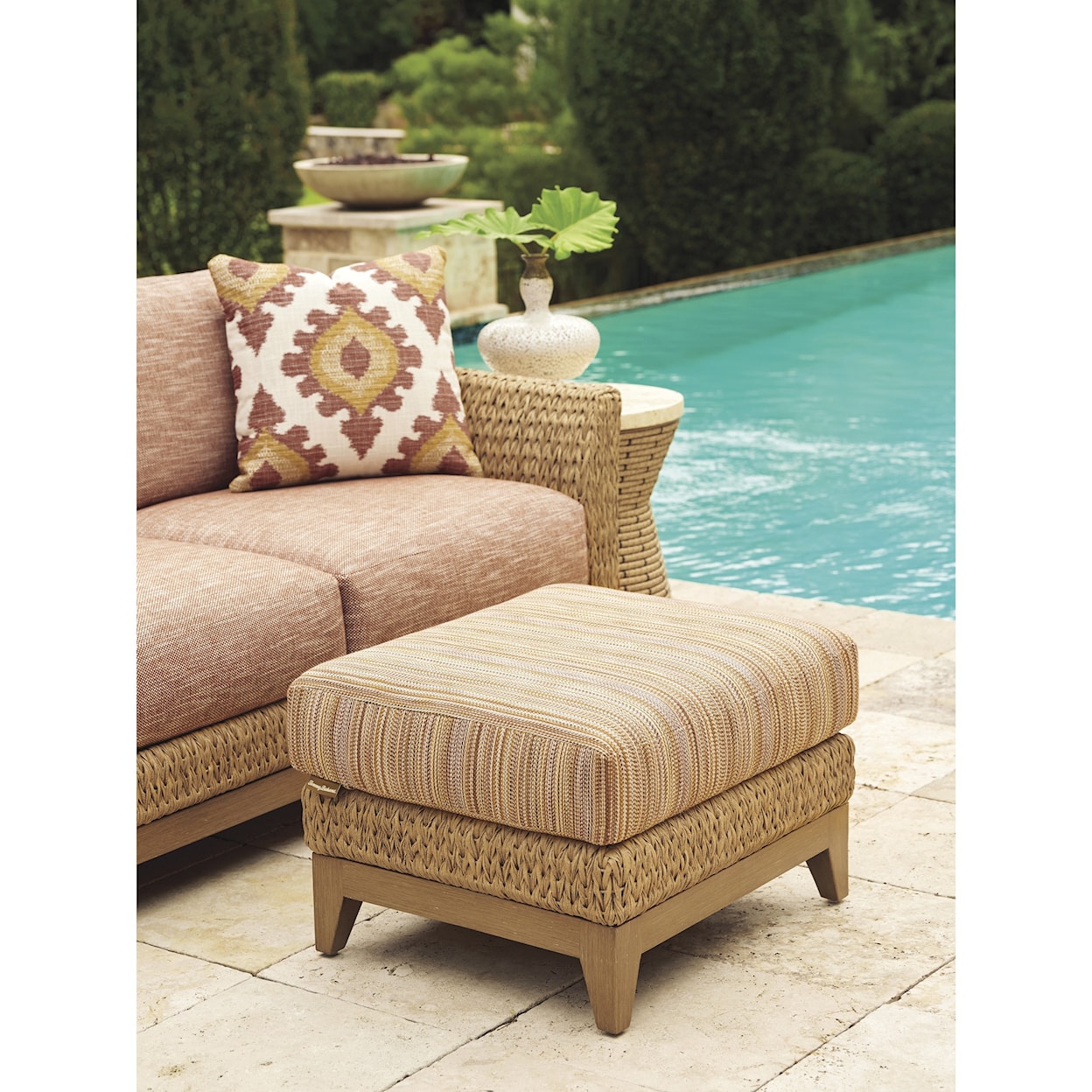 Tommy Bahama Outdoor Living Los Altos Valley View Ottoman